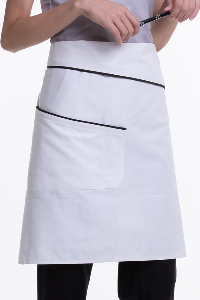Half Apron with Asymmetric Fold Down Flap (FHG-18715)