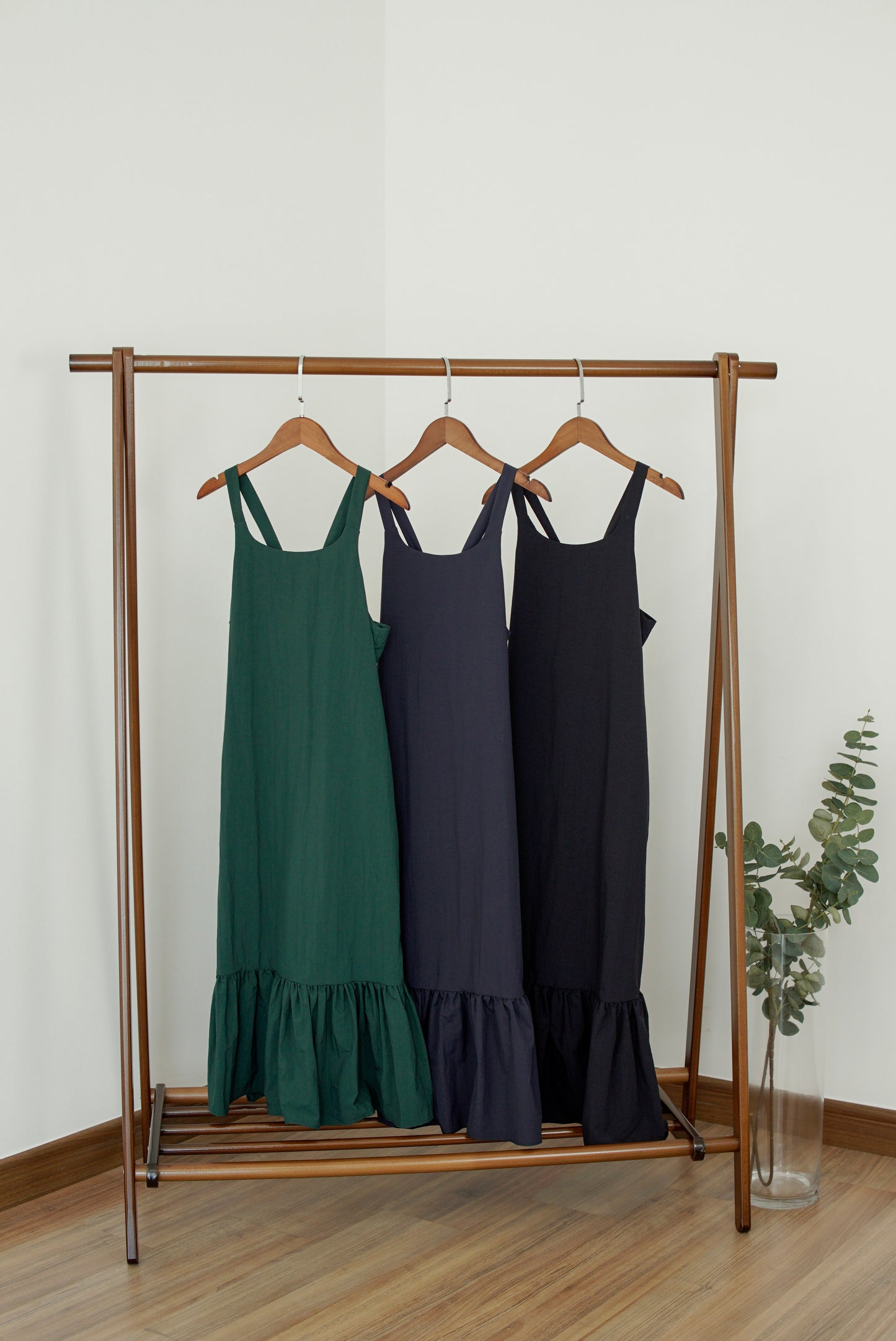 Drea Back Ribbon Midi Dress - Navy