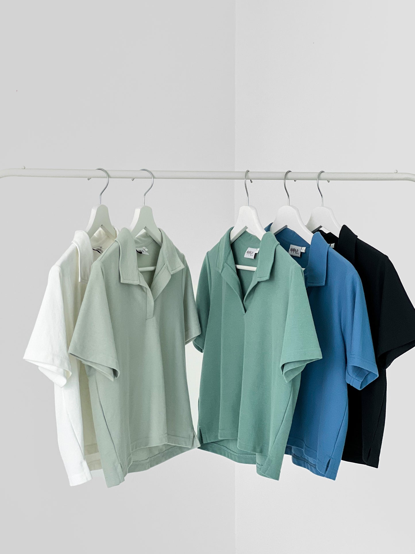Camber Johnny Collar Polo - Black