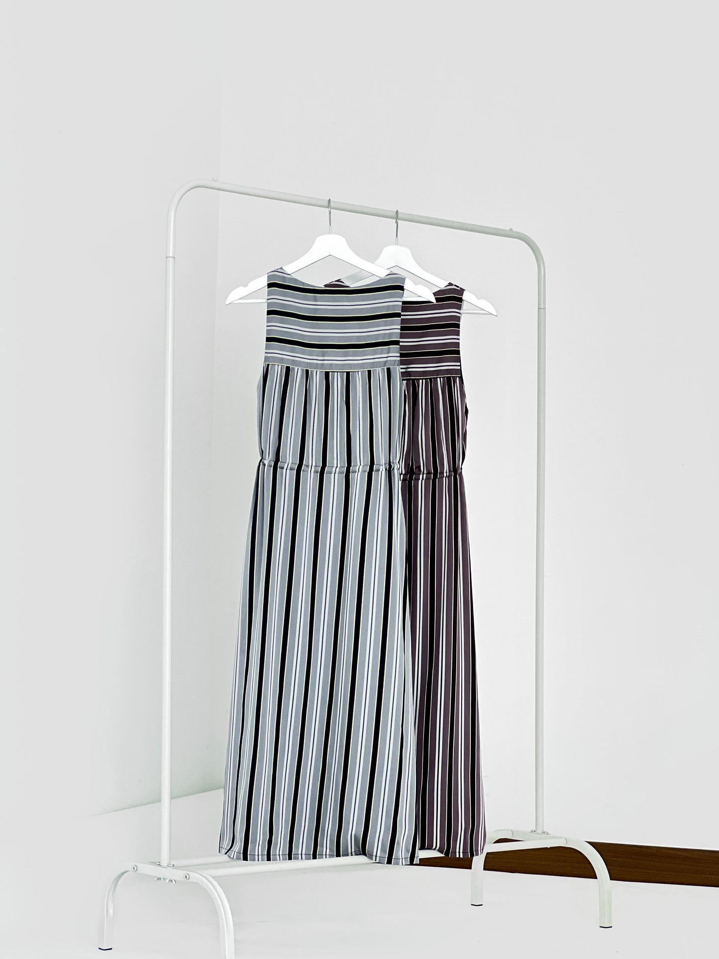 Finley Stripe Drawstring Dress - Silver/Navy