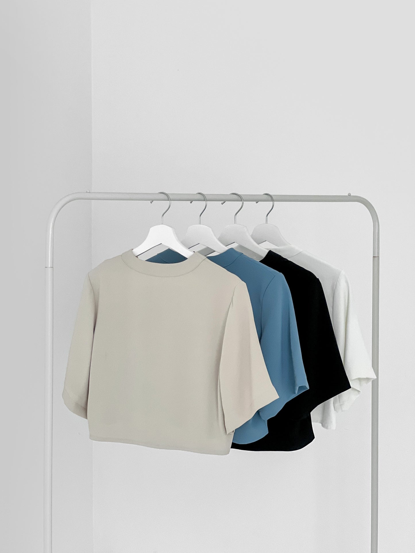 Hillary Bell Sleeve Top - Black