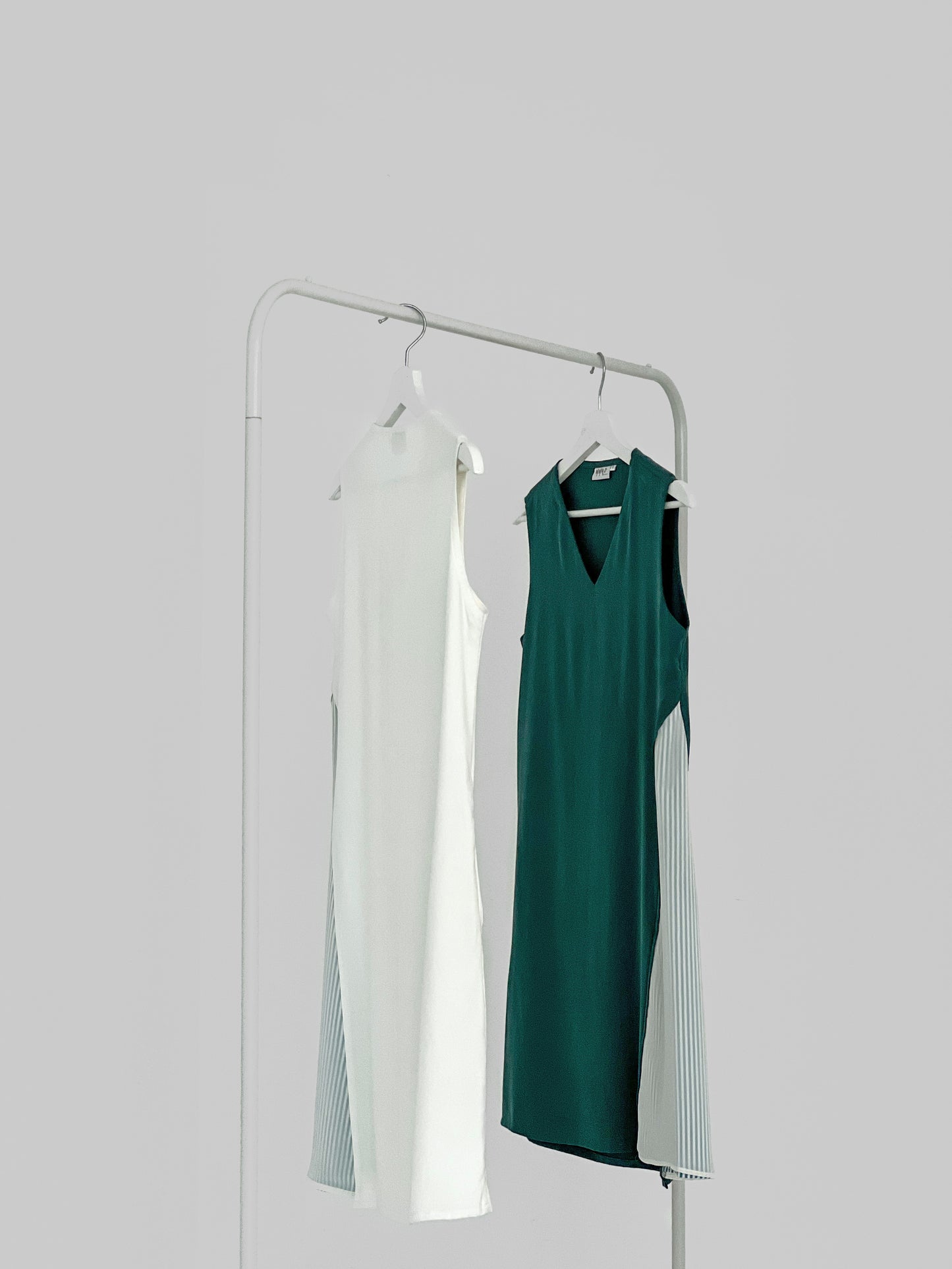 Maybel Colour Block Shift Dress - Ivory