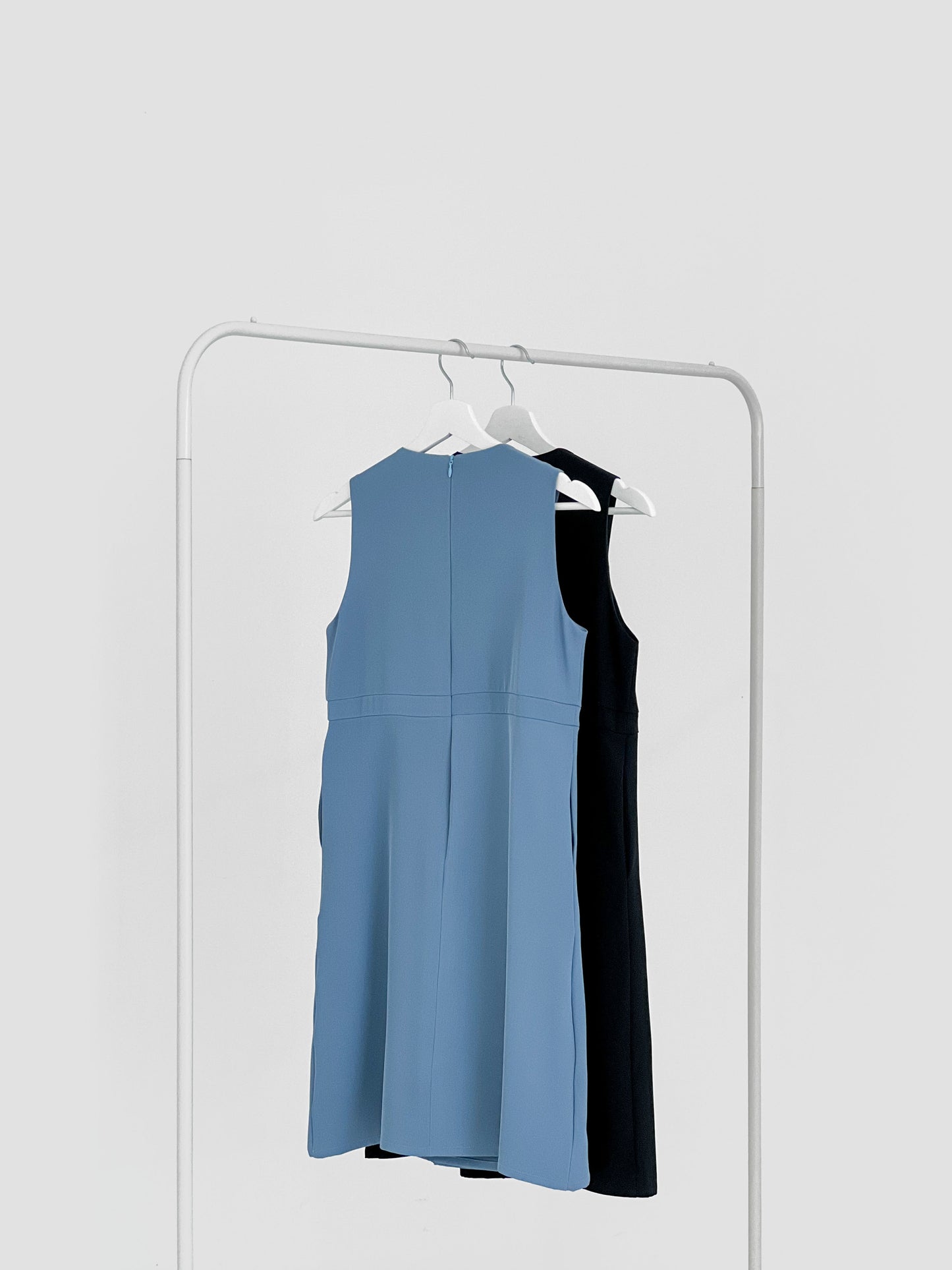Roza Center Pleat Dress - Black