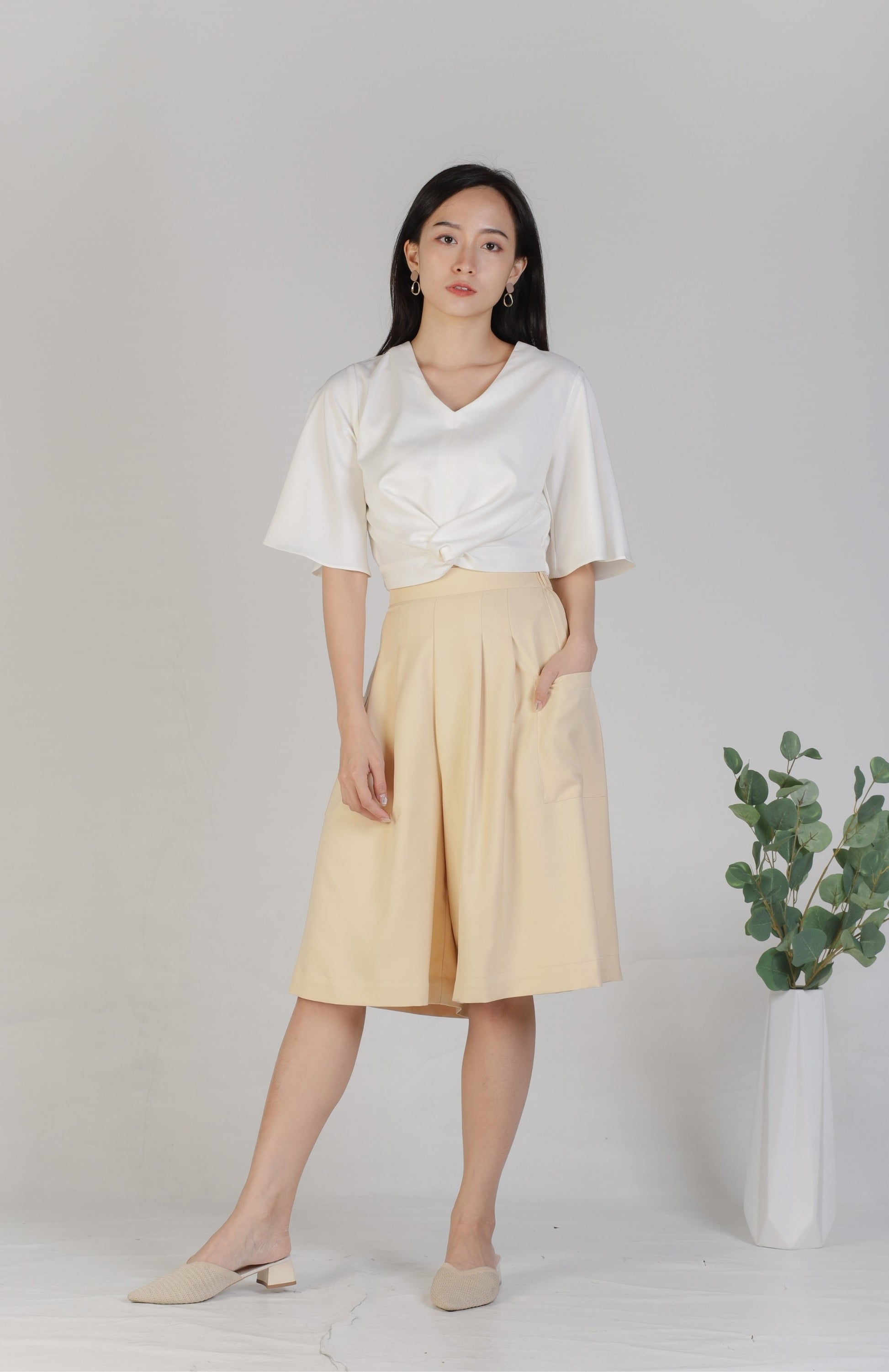 Meir Loose Pants - Pale Yellow