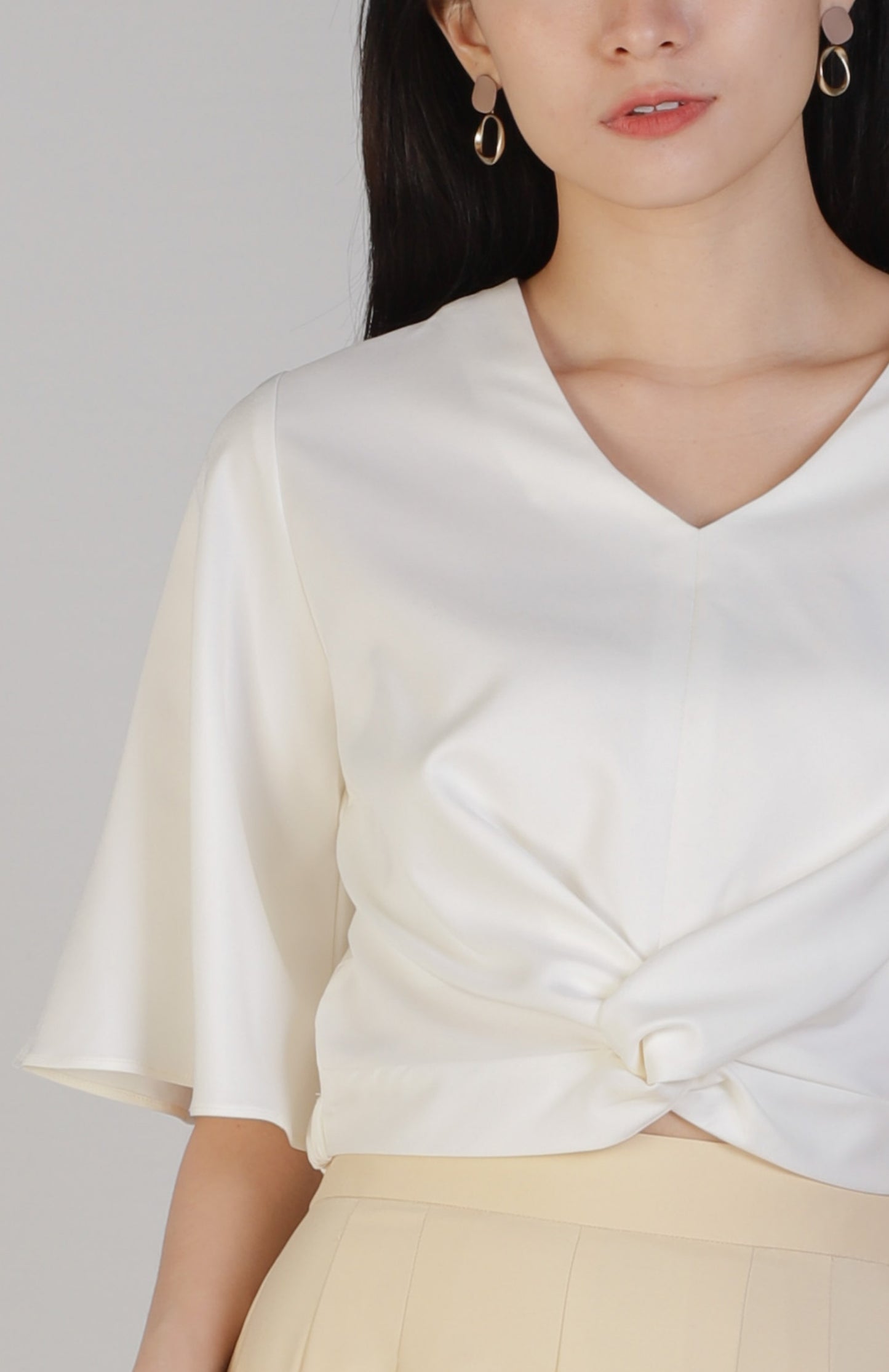 Ashlynn Twist Top - Ivory