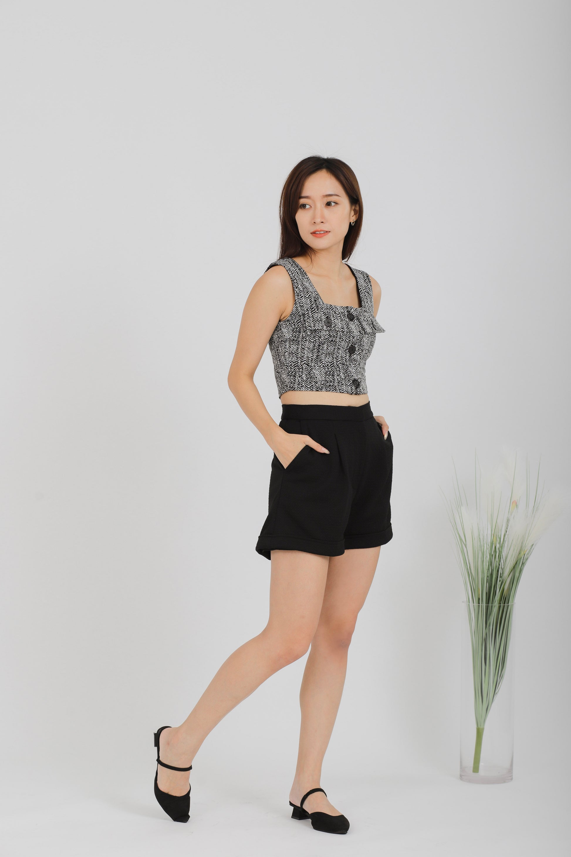 Nova Flap Pocket Cropped - Black