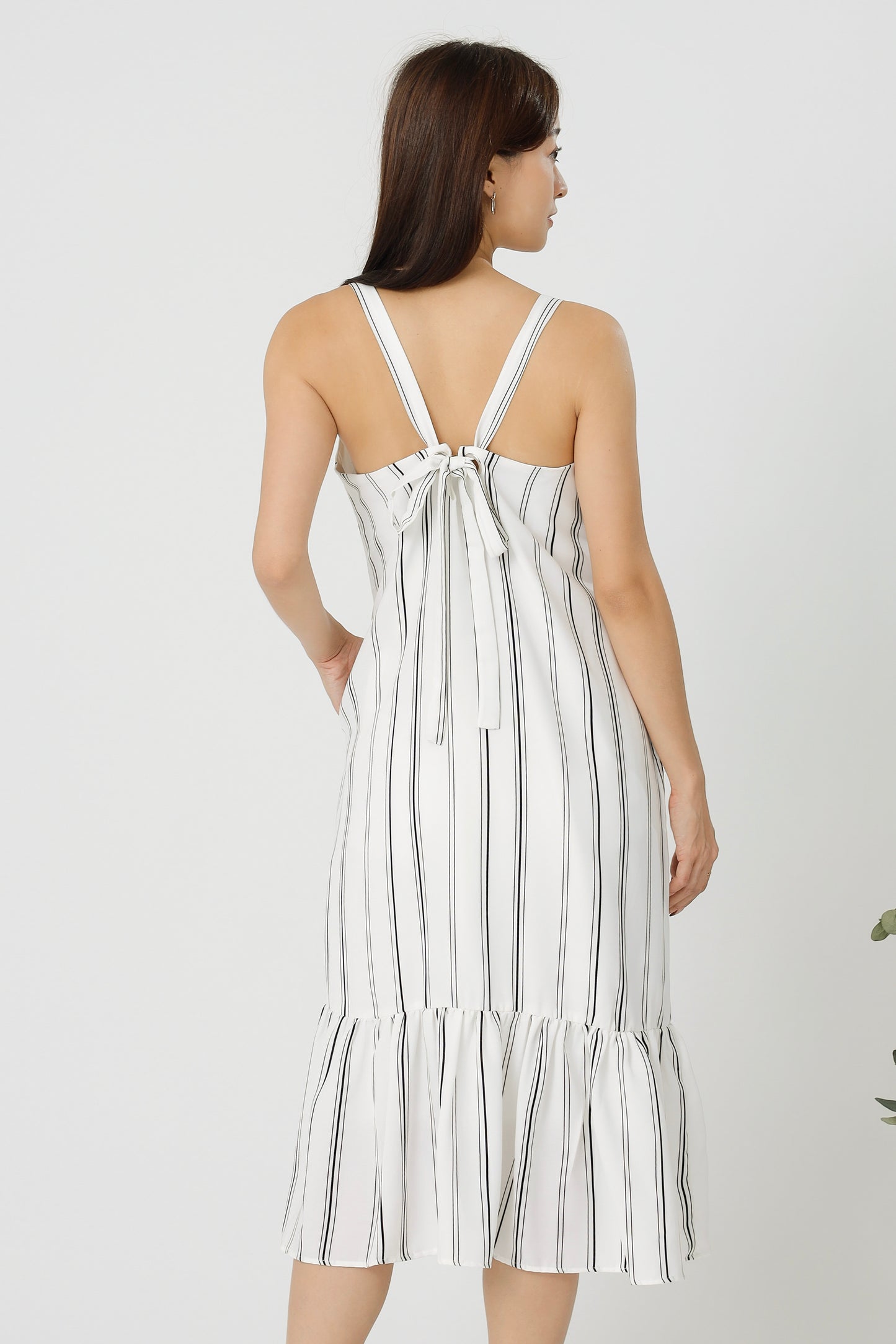 Andrea Back Ribbon Midi Dress - Monochrome