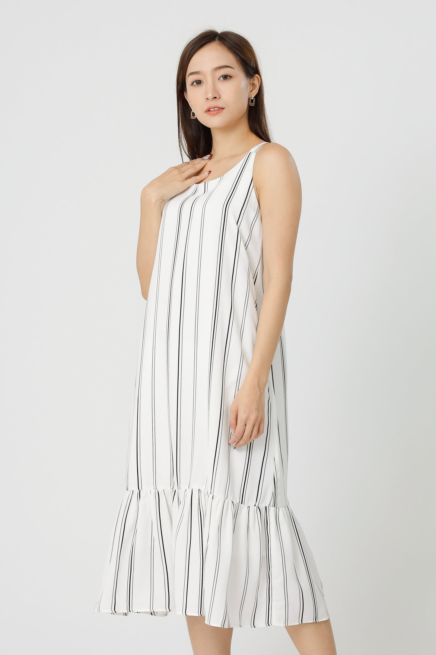 Andrea Back Ribbon Midi Dress - Monochrome