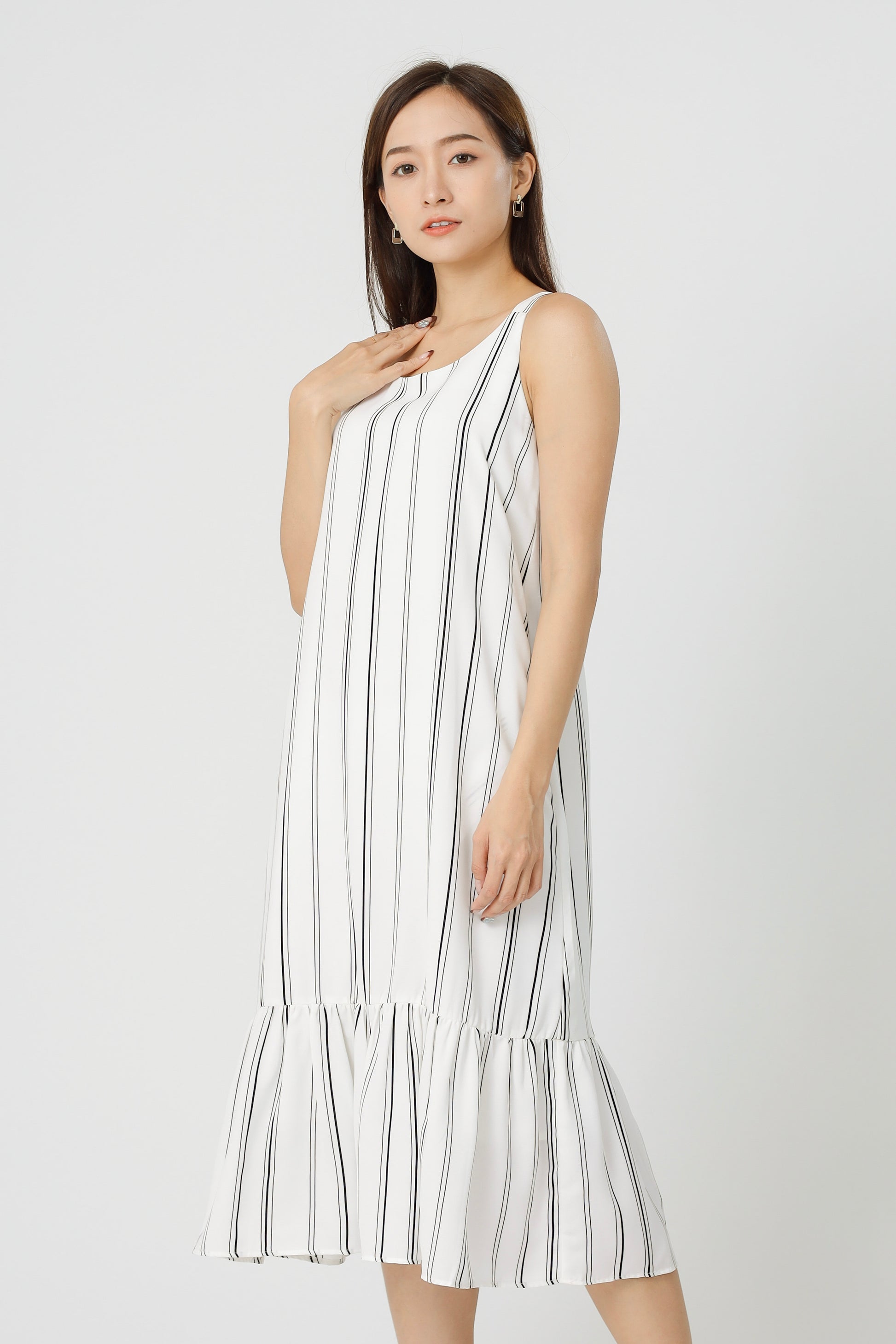 Andrea Back Ribbon Midi Dress - Monochrome
