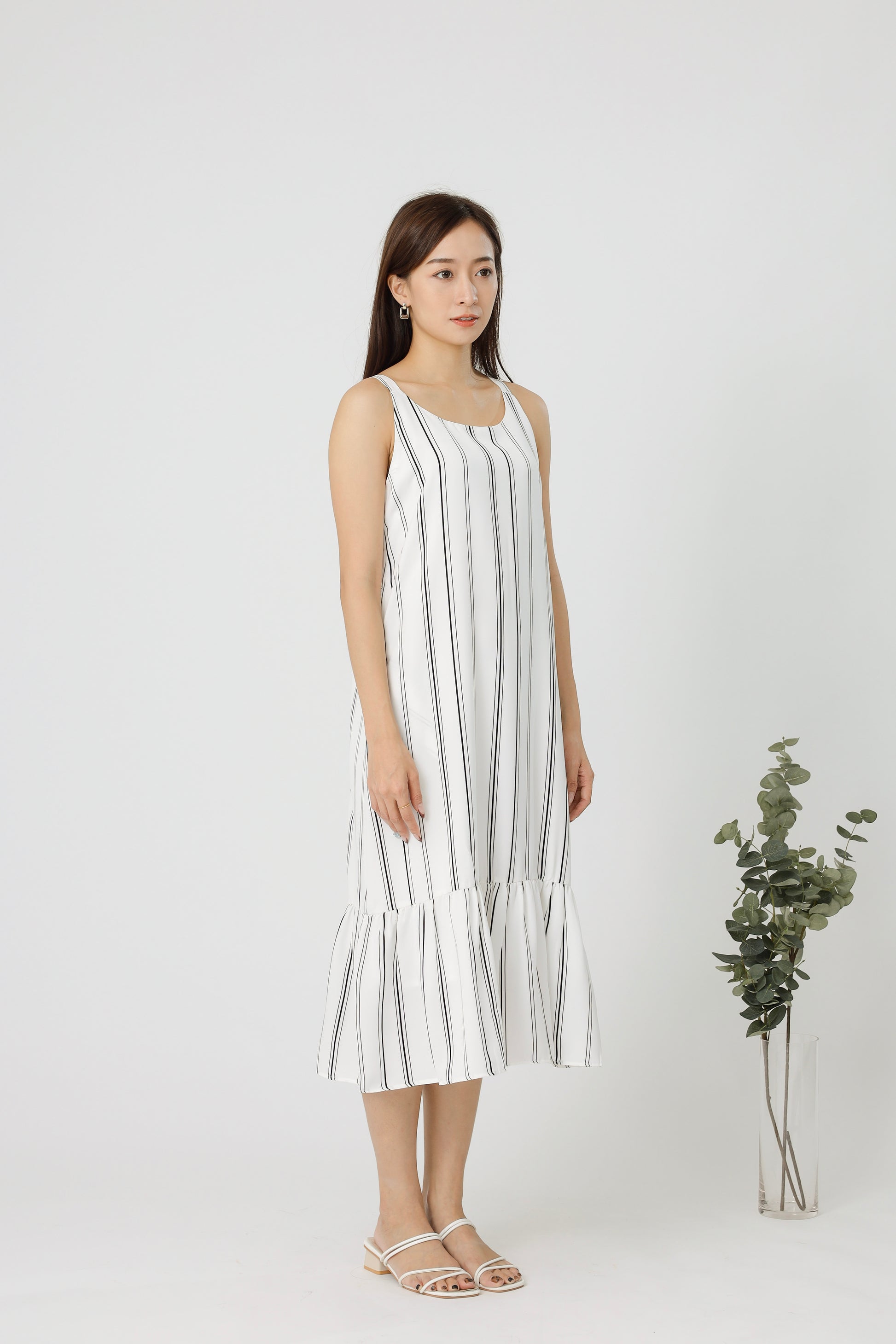 Andrea Back Ribbon Midi Dress - Monochrome