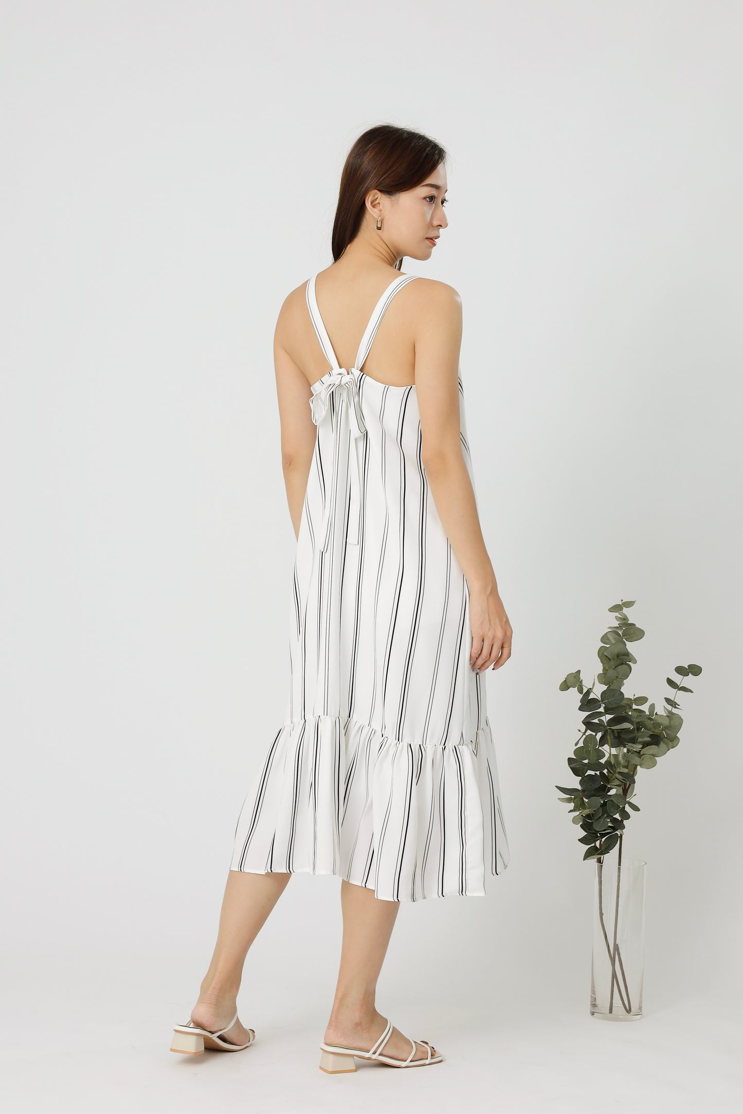 Andrea Back Ribbon Midi Dress - Monochrome