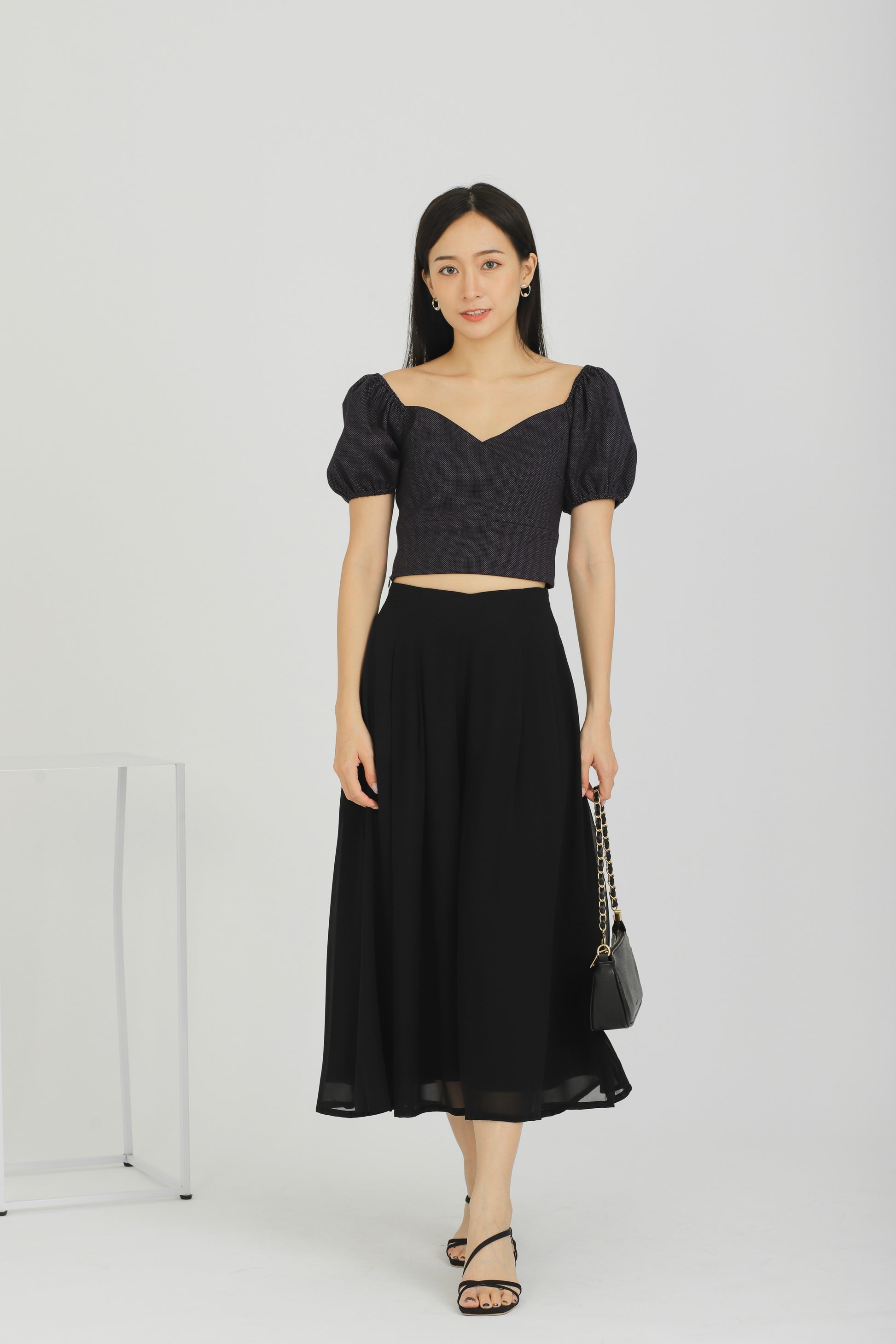 Braelynn Puff Sleeve Top - Navy