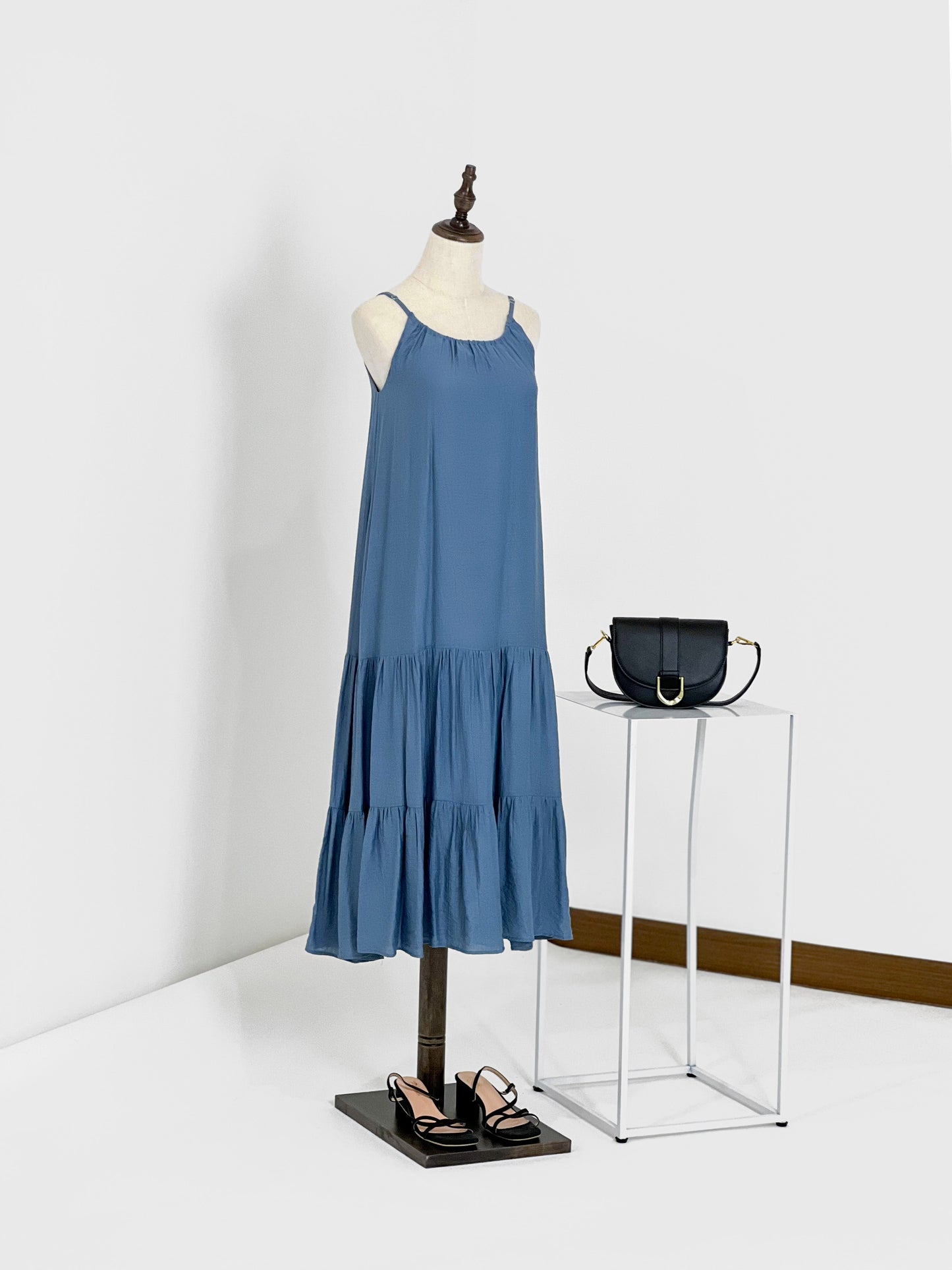 Carmen Ruffles Tiered Midi Dress - Blue