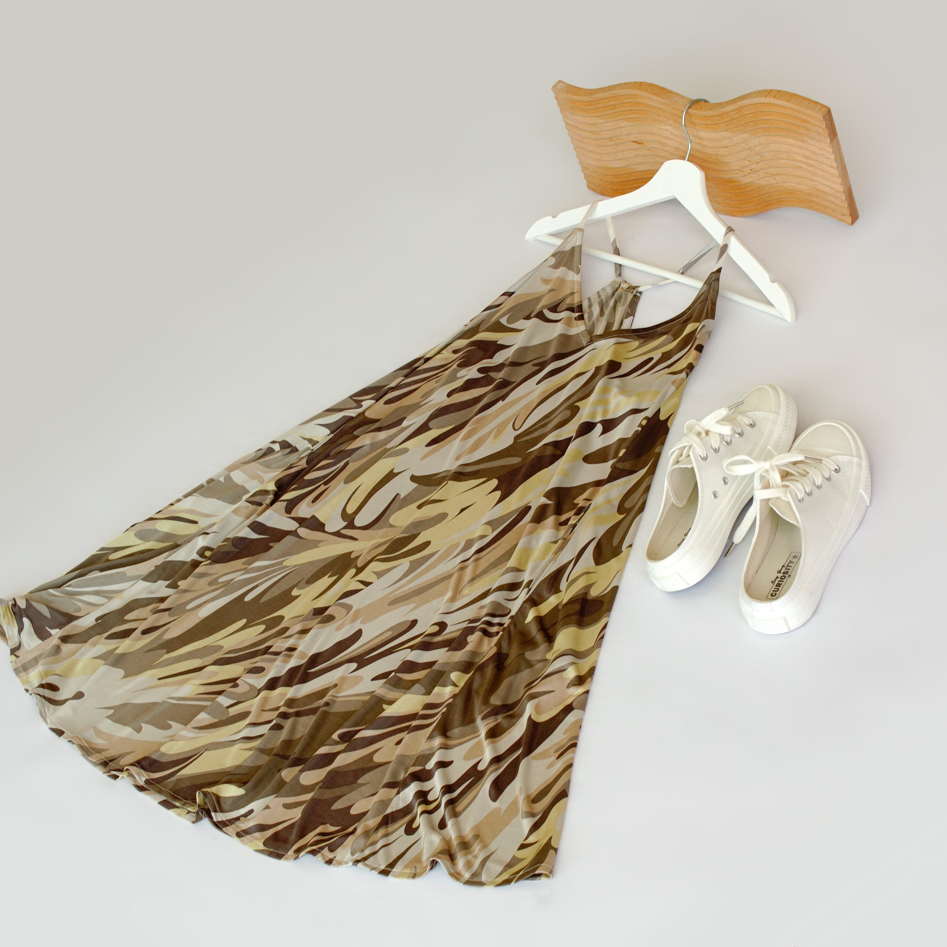 Zyanya Relaxed Summer Dress - Disco