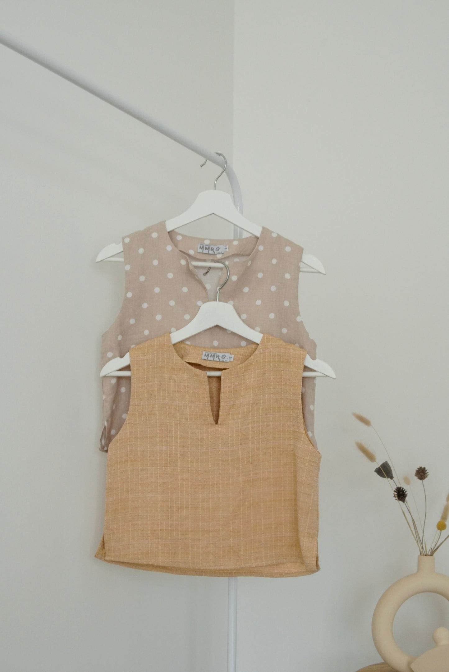 Camila Slit Cropped Top - Polka