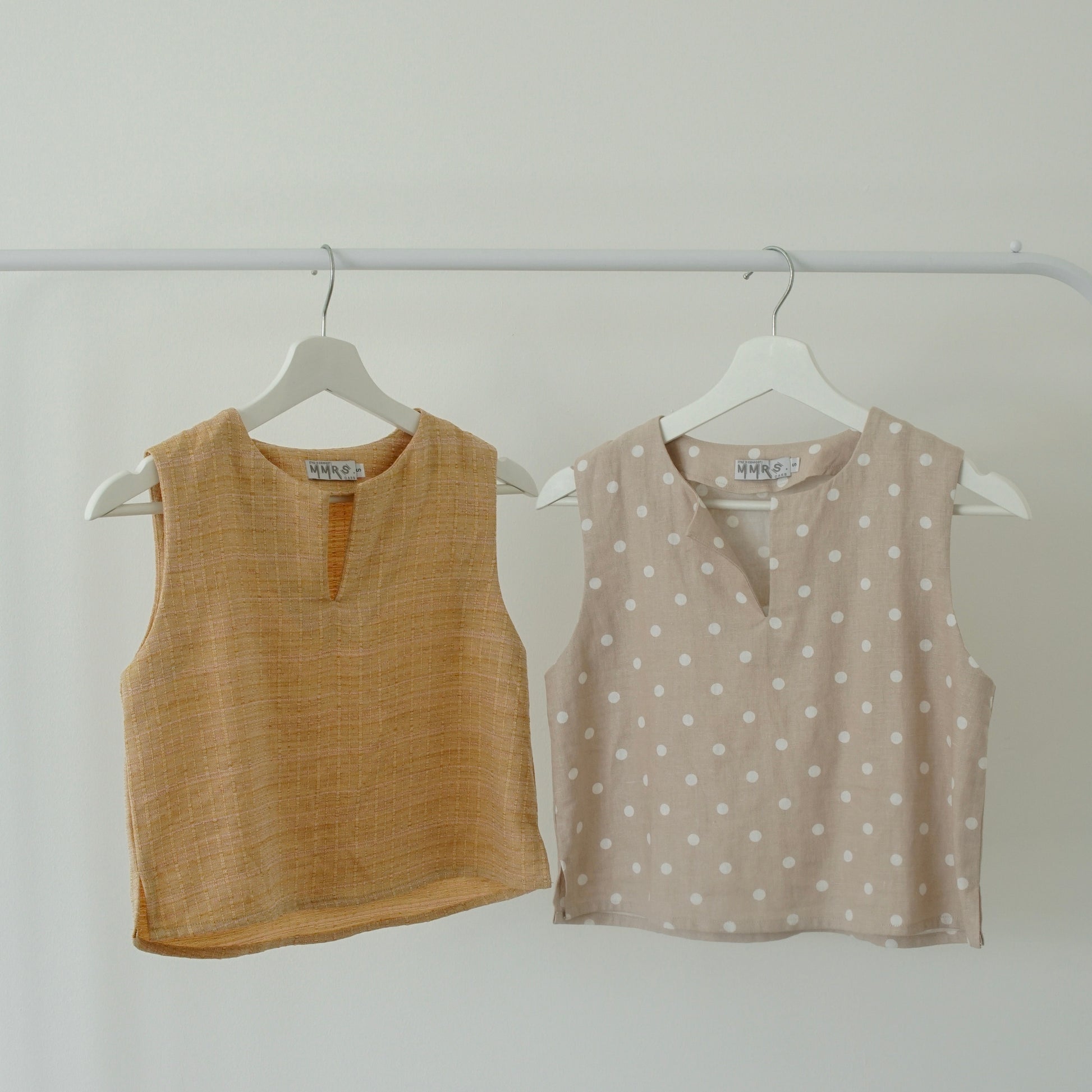 Camila Slit Cropped Top - Polka