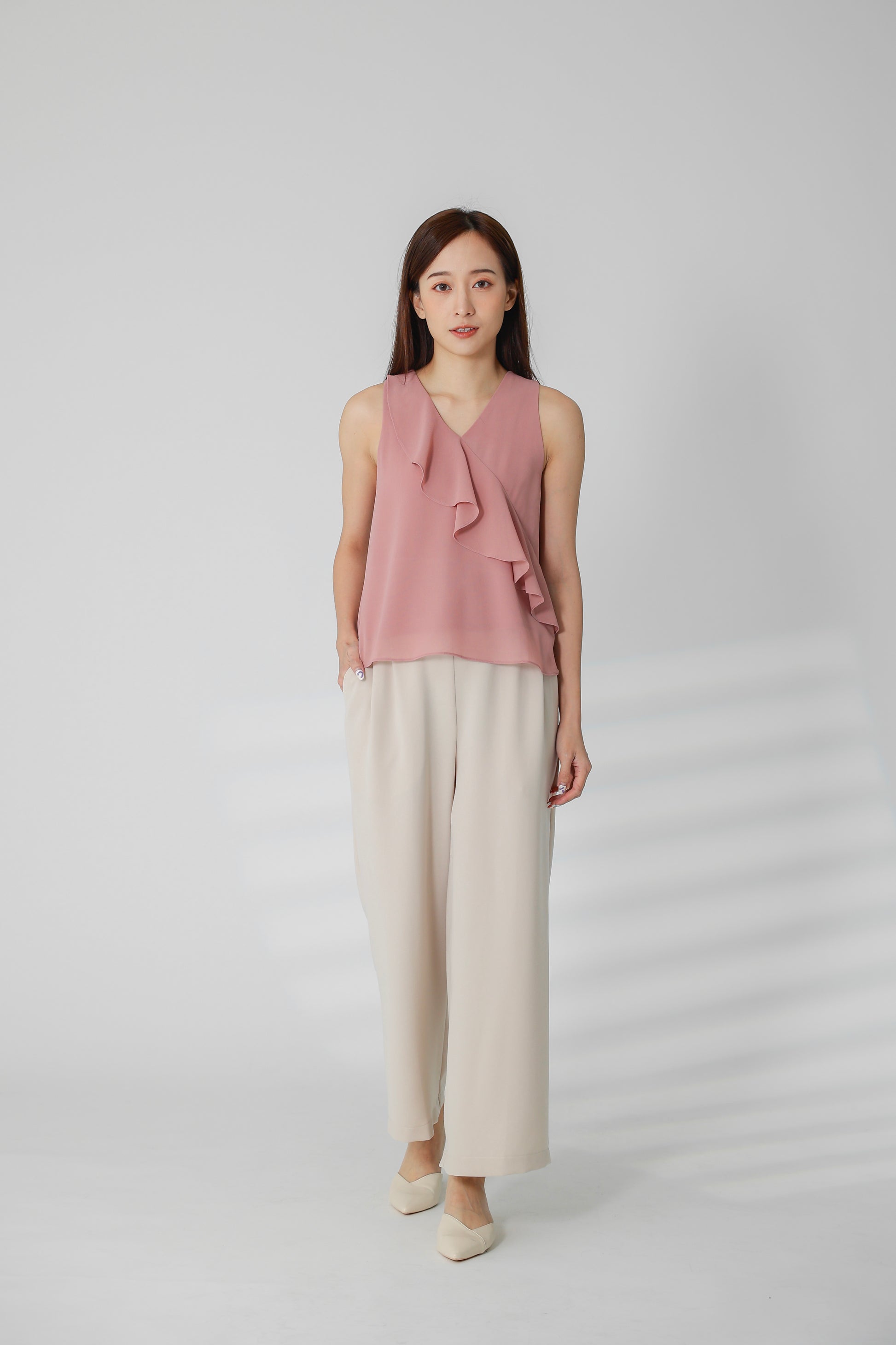 Eillie Slant Ruffles Top - Dust Pink