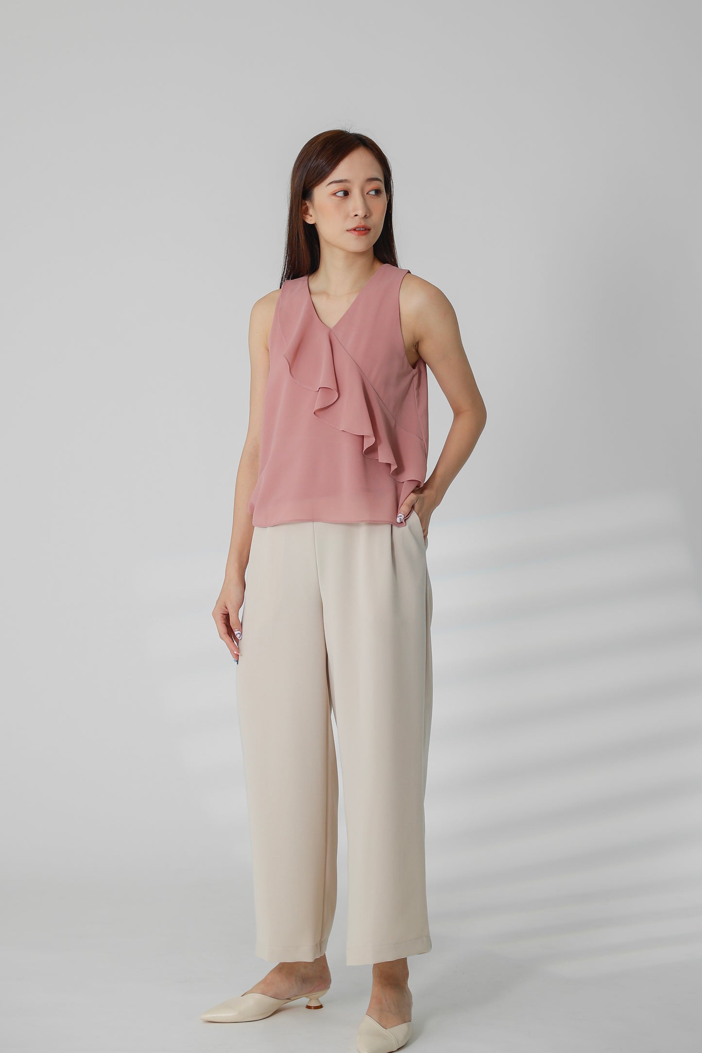 Eillie Slant Ruffles Top - Dust Pink
