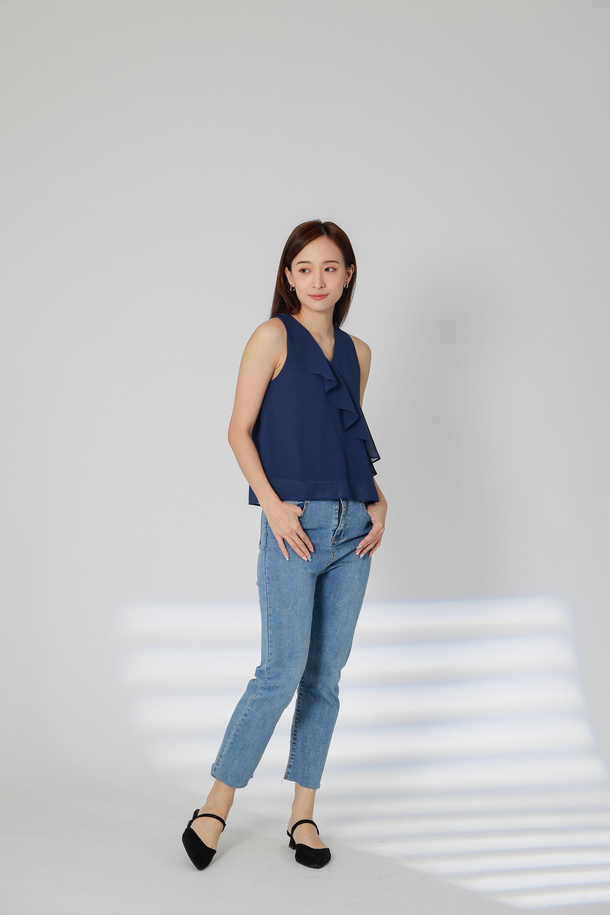 Eillie Slant Ruffles Top - Navy