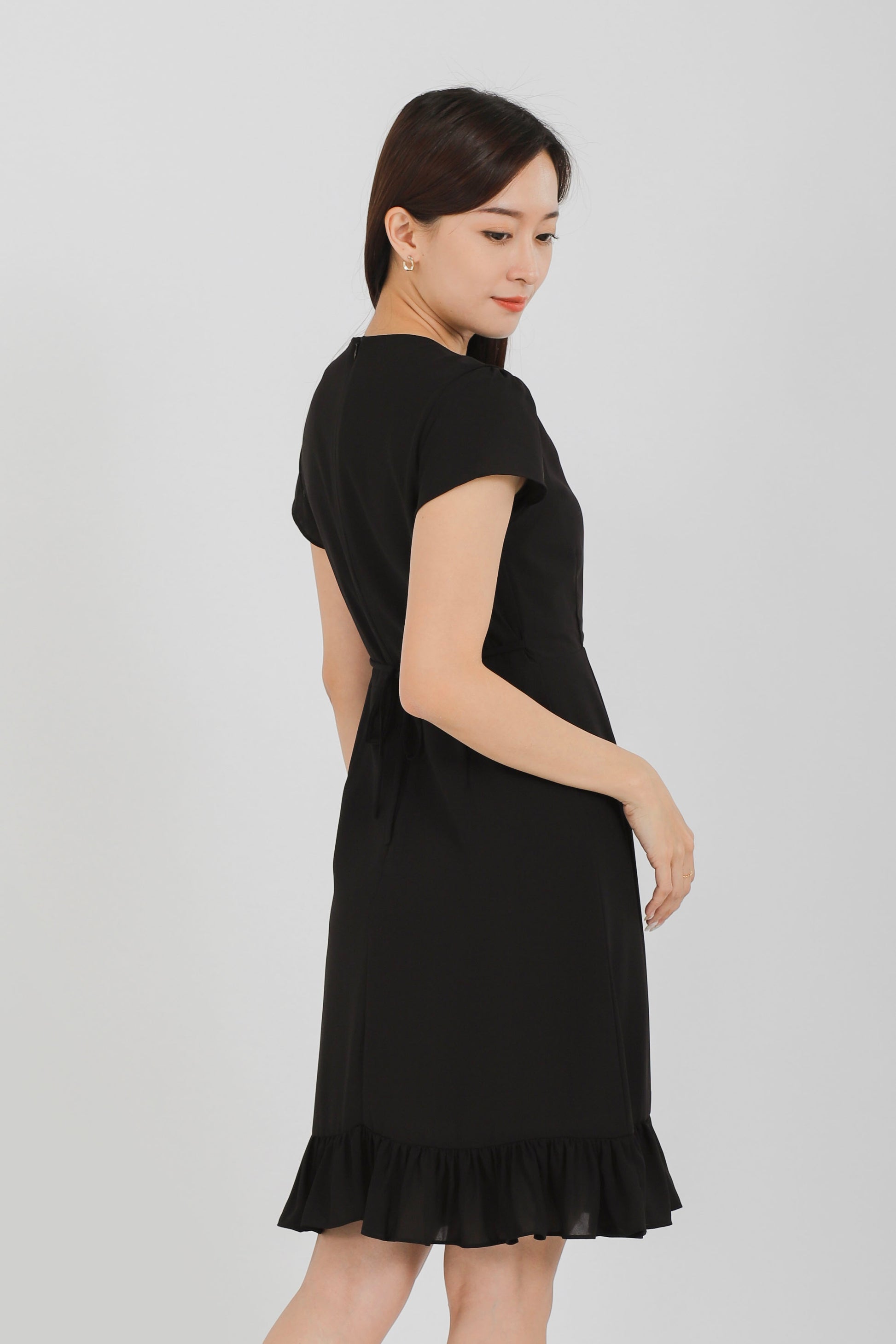 Emeri Ruffles Wrapped Dress - Black