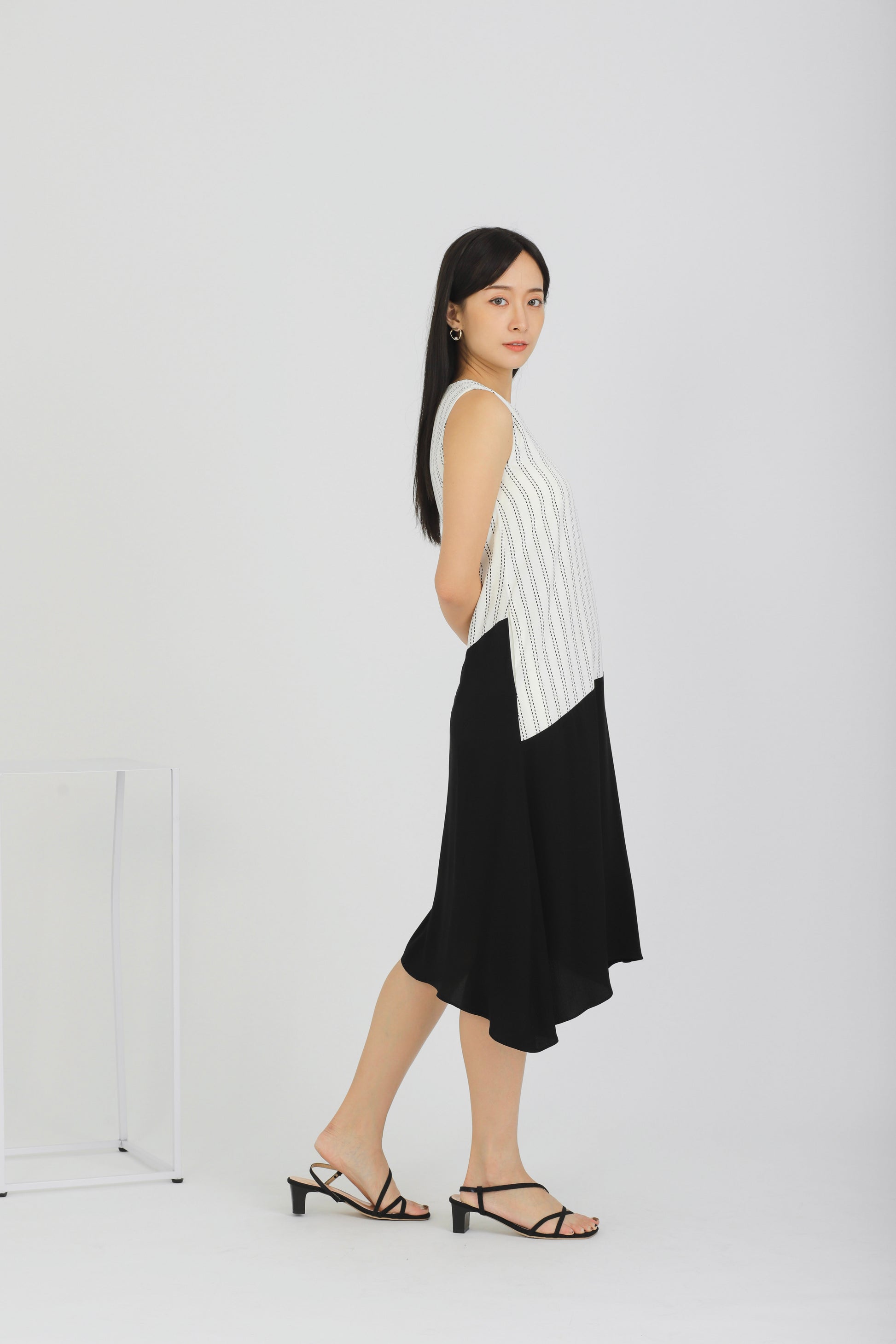 Tori Colour Block Dress - Monochrome