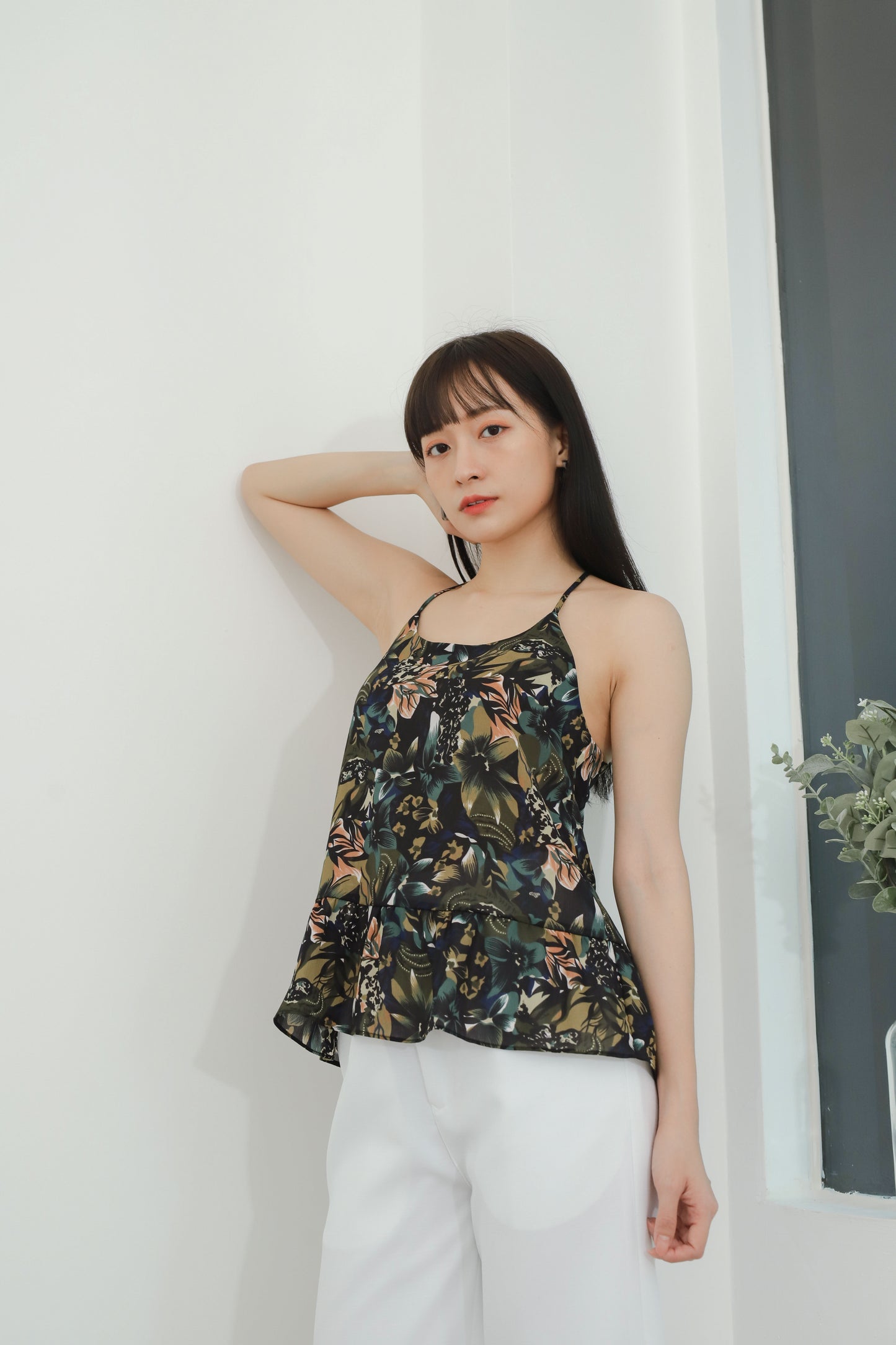 Areca Y-Ruffles Top - Floral