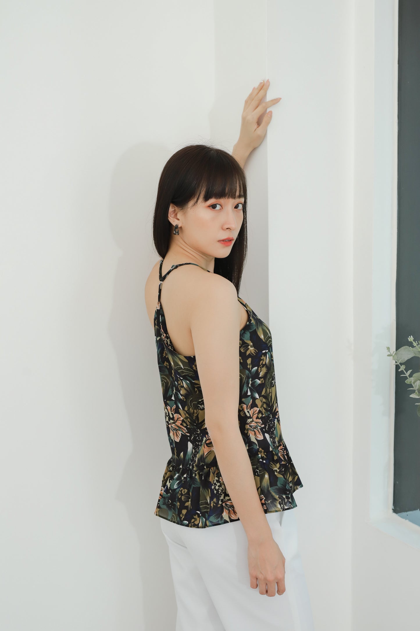 Areca Y-Ruffles Top - Floral