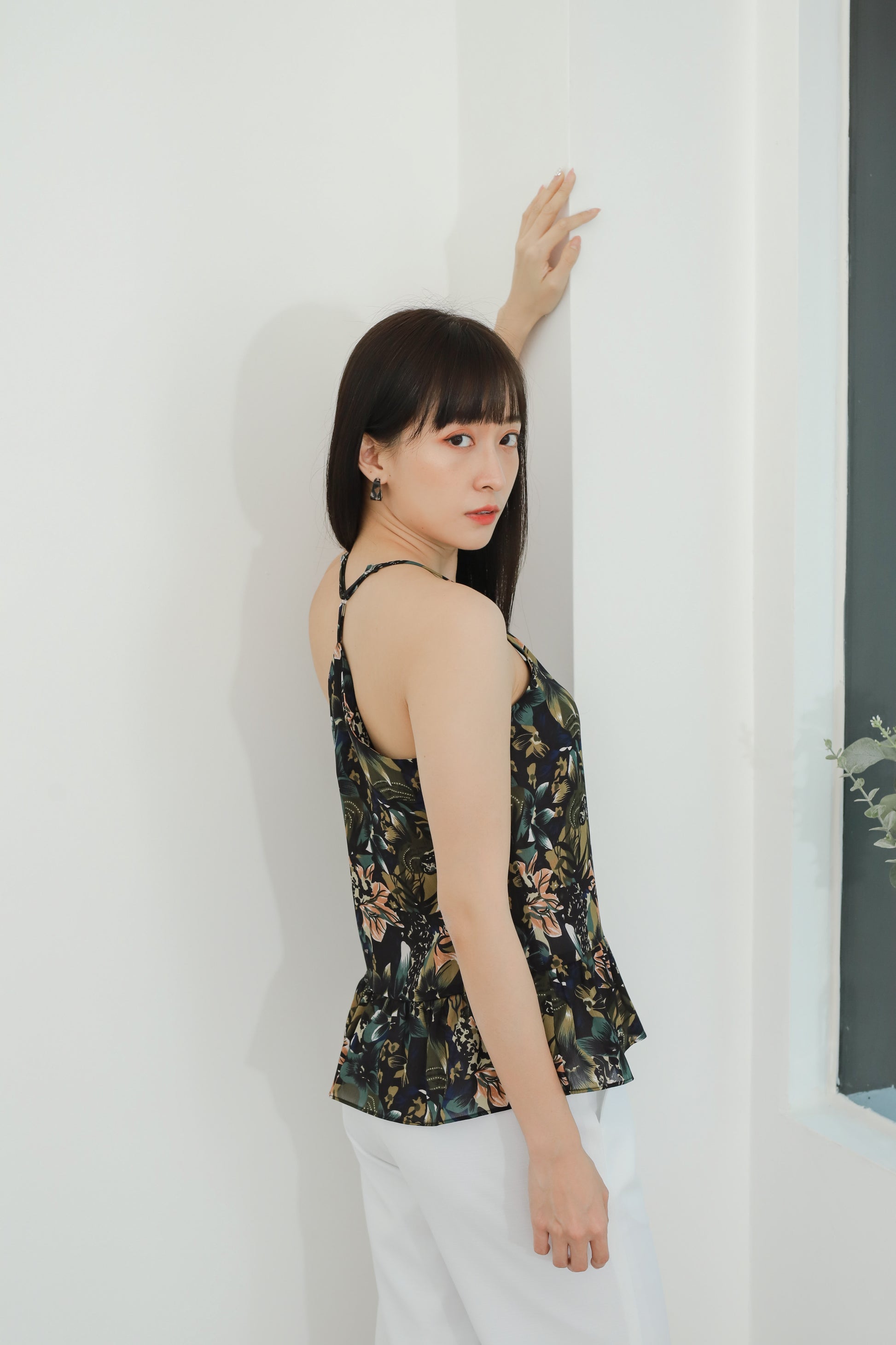Areca Y-Ruffles Top - Floral