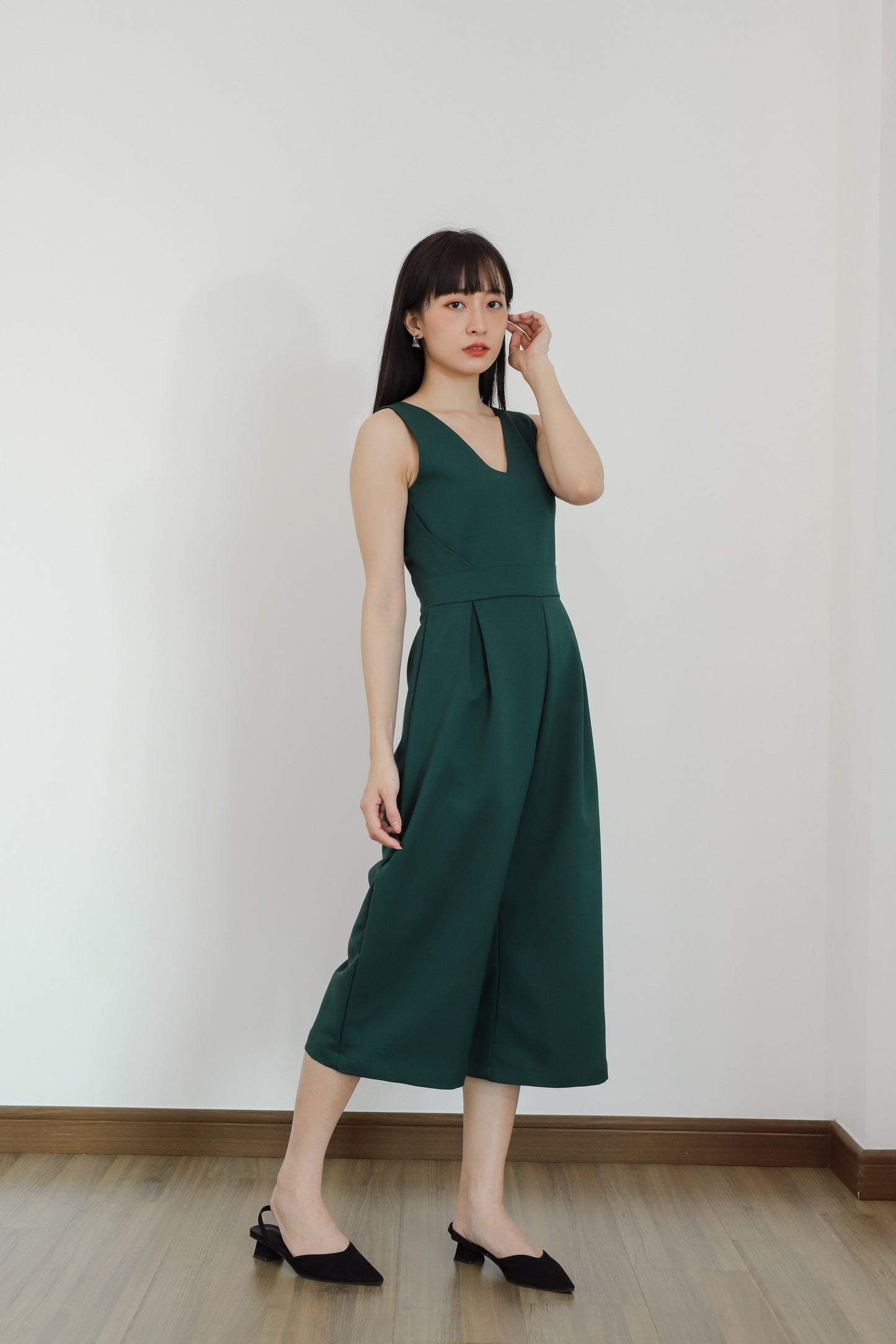 Astilba V-Neck Jumpsuit - Emerald