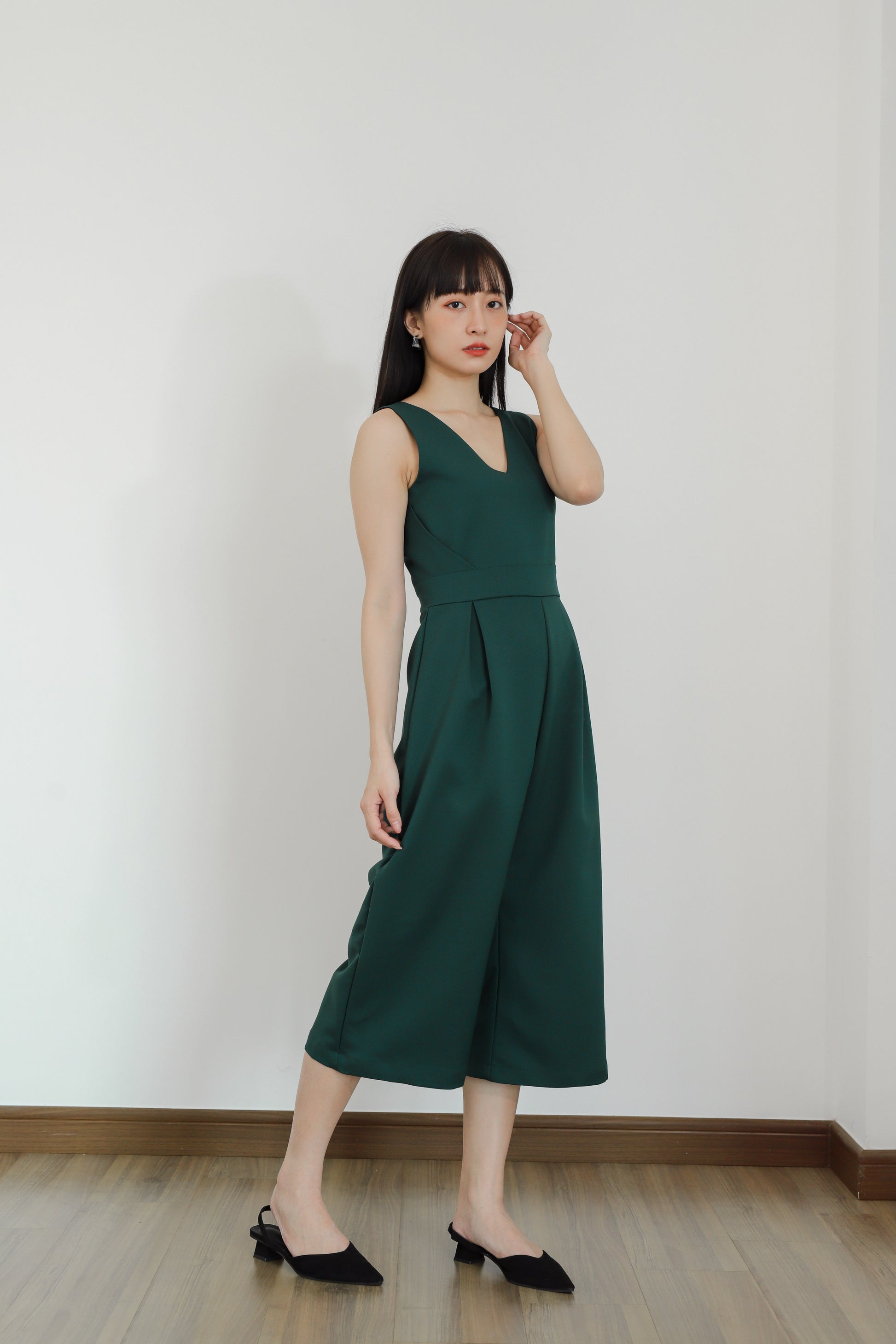 Astilba V-Neck Jumpsuit - Emerald