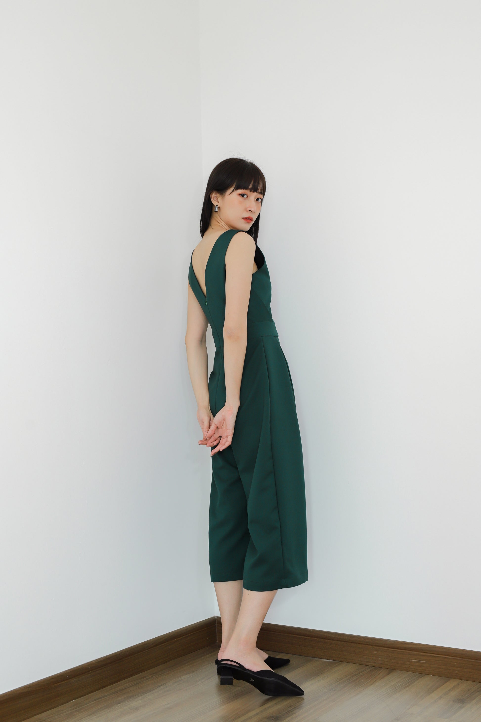 Astilba V-Neck Jumpsuit - Emerald