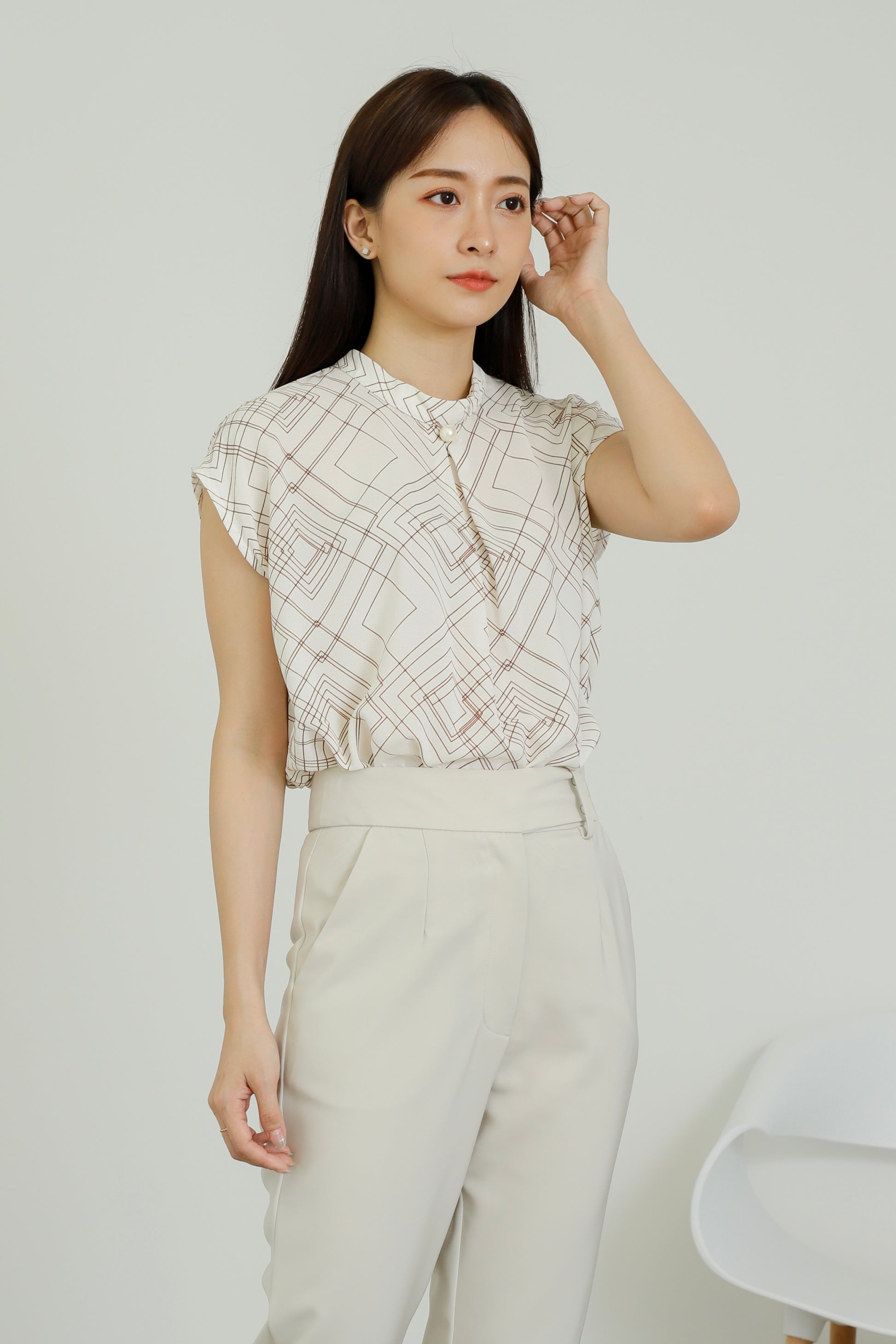 Estelle Abstract Print Top - Ivory