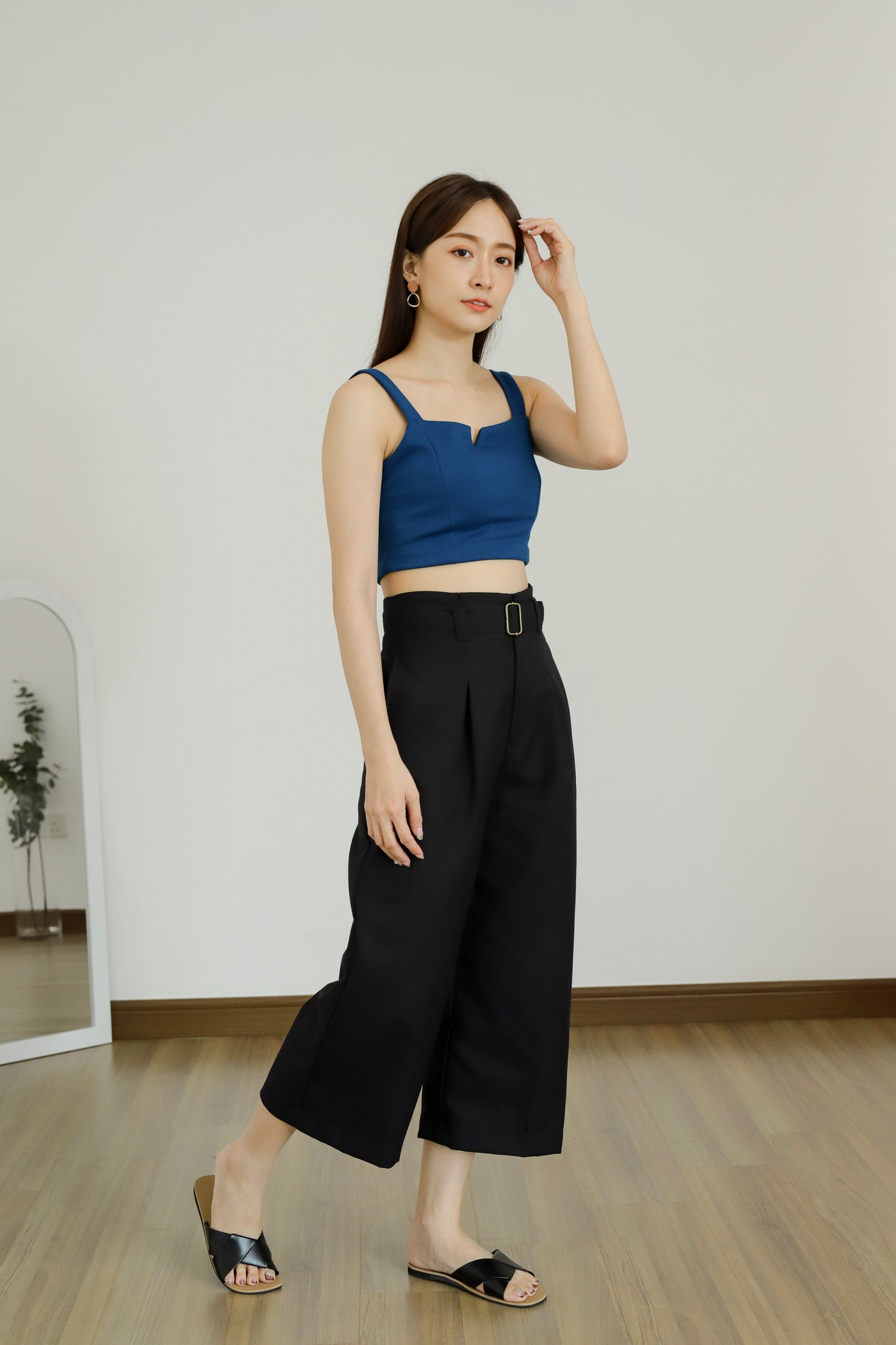 Vera Cropped Tank Top - Turquoise