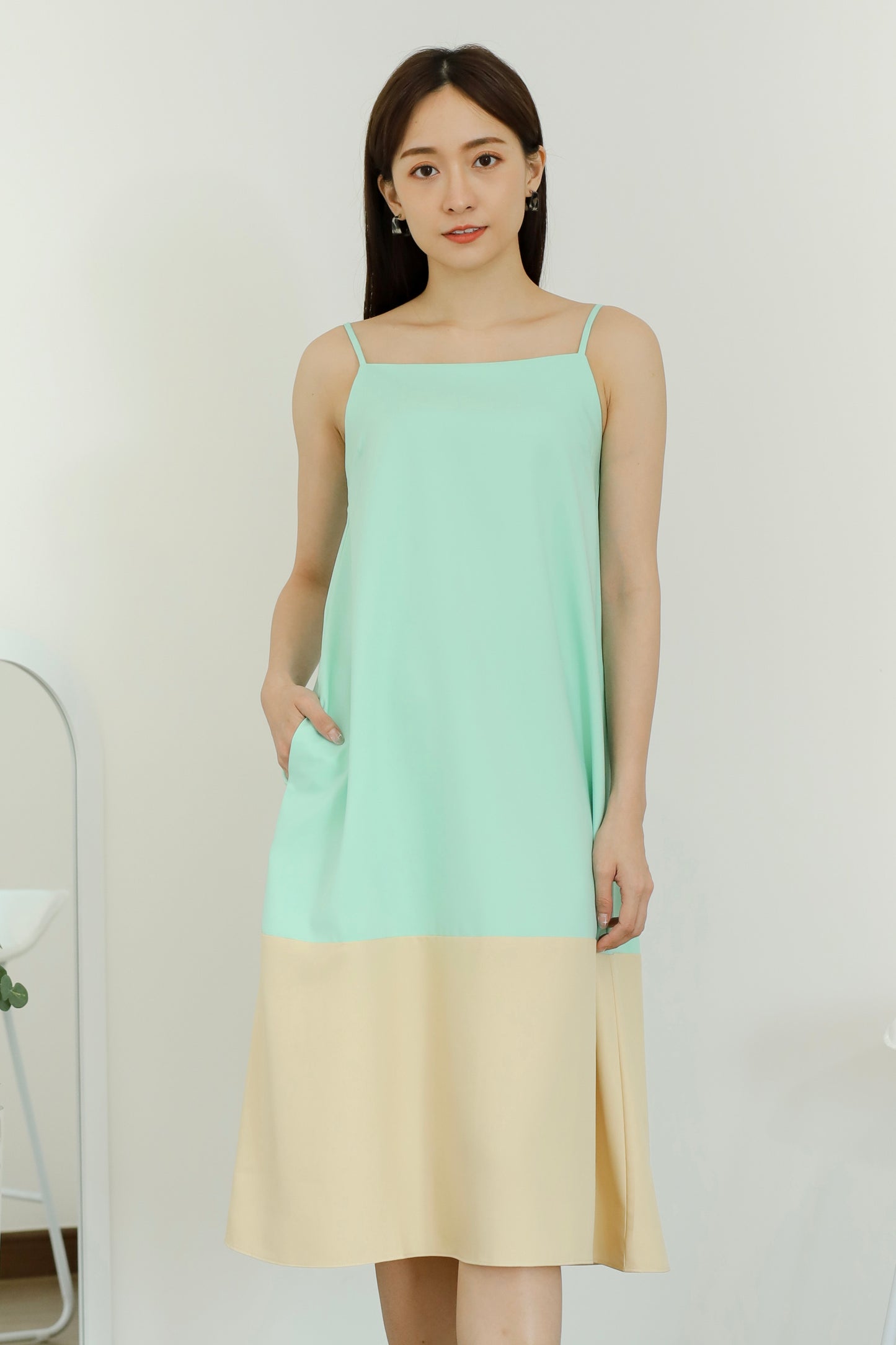 Miley Colour Block Dress - Mint