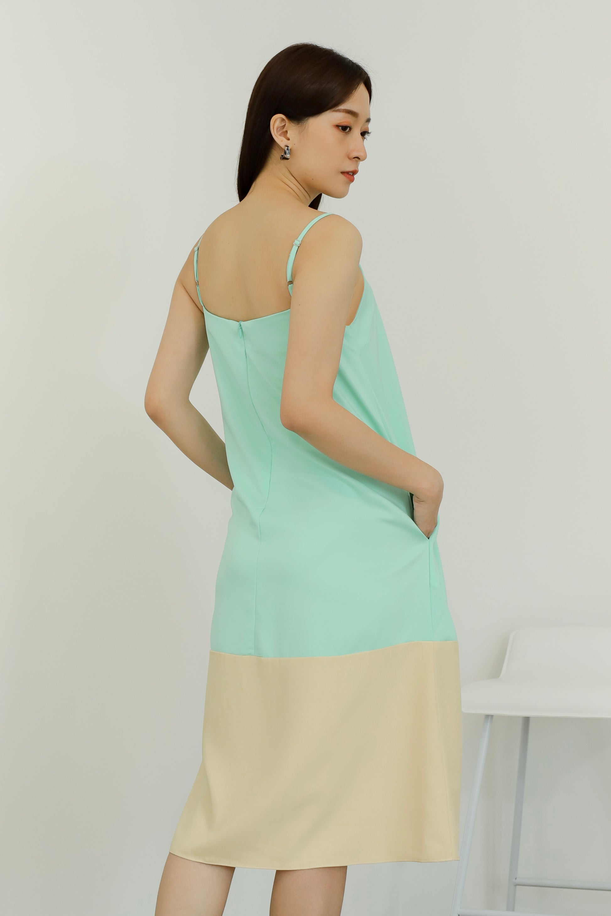 Miley Colour Block Dress - Mint