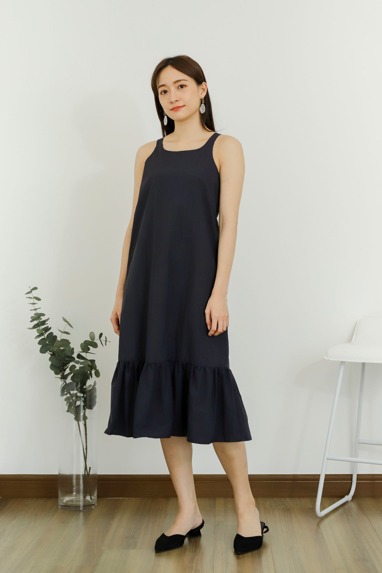 Drea Back Ribbon Midi Dress - Navy