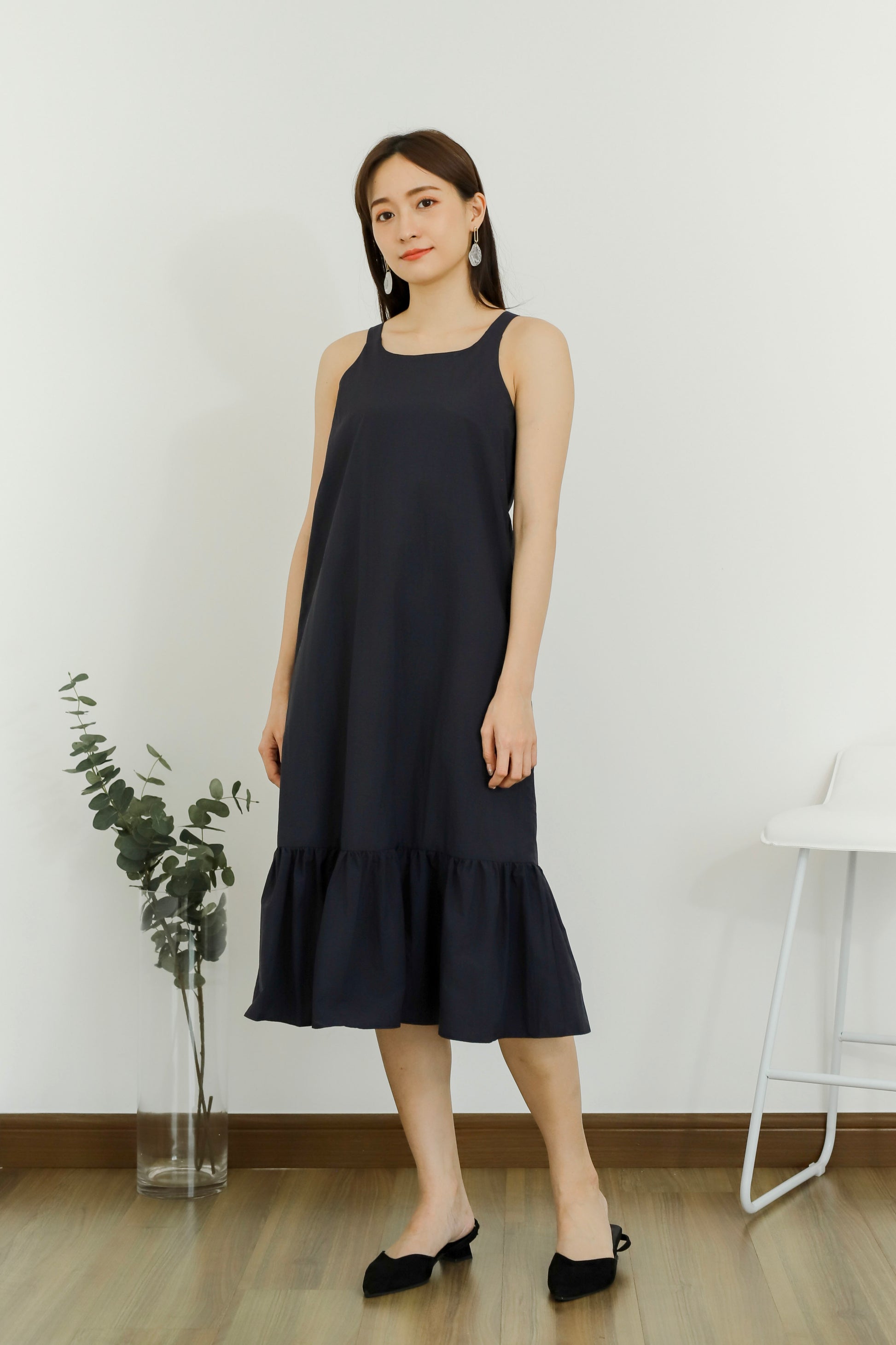 Drea Back Ribbon Midi Dress - Navy