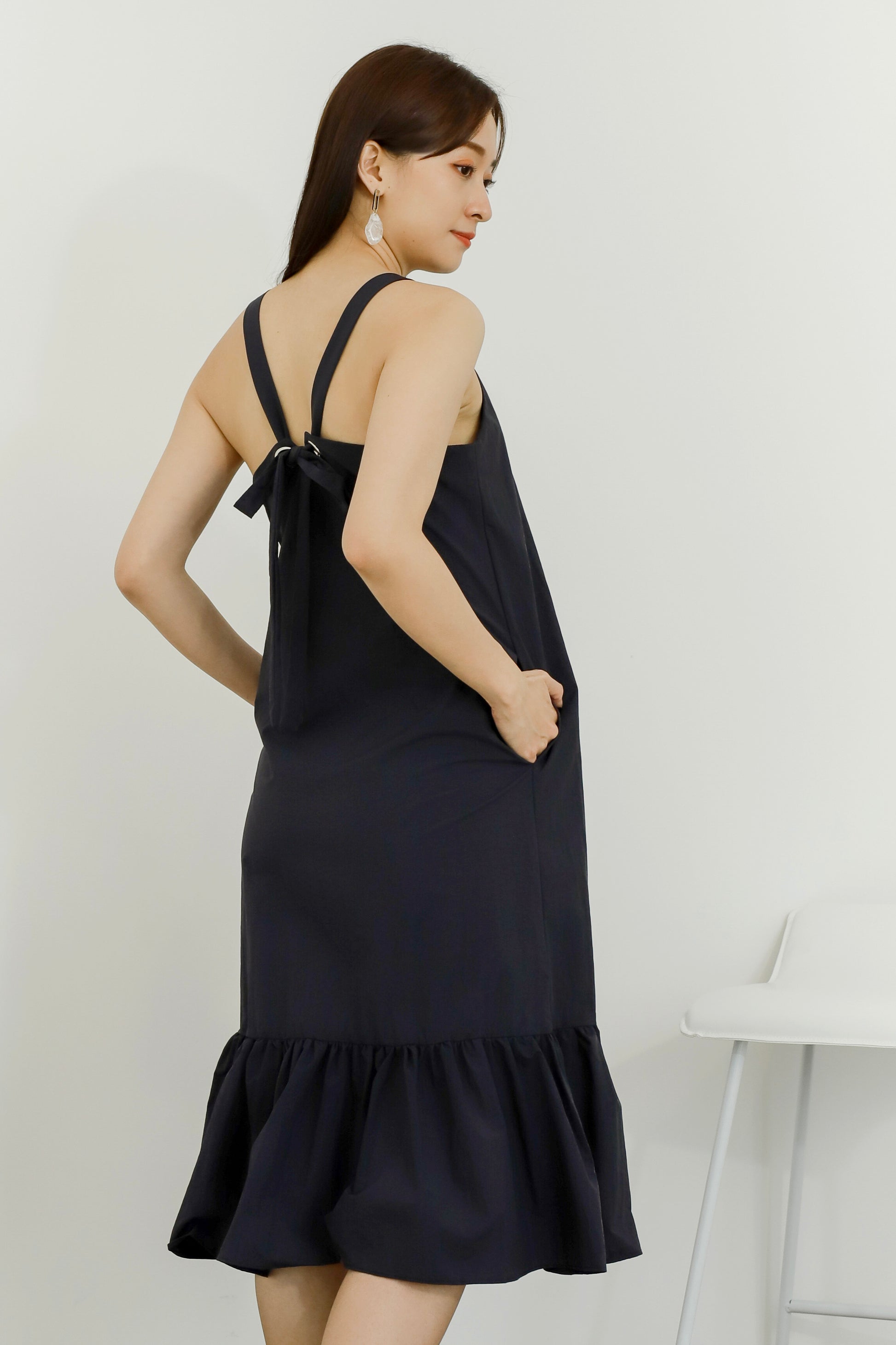 Drea Back Ribbon Midi Dress - Navy