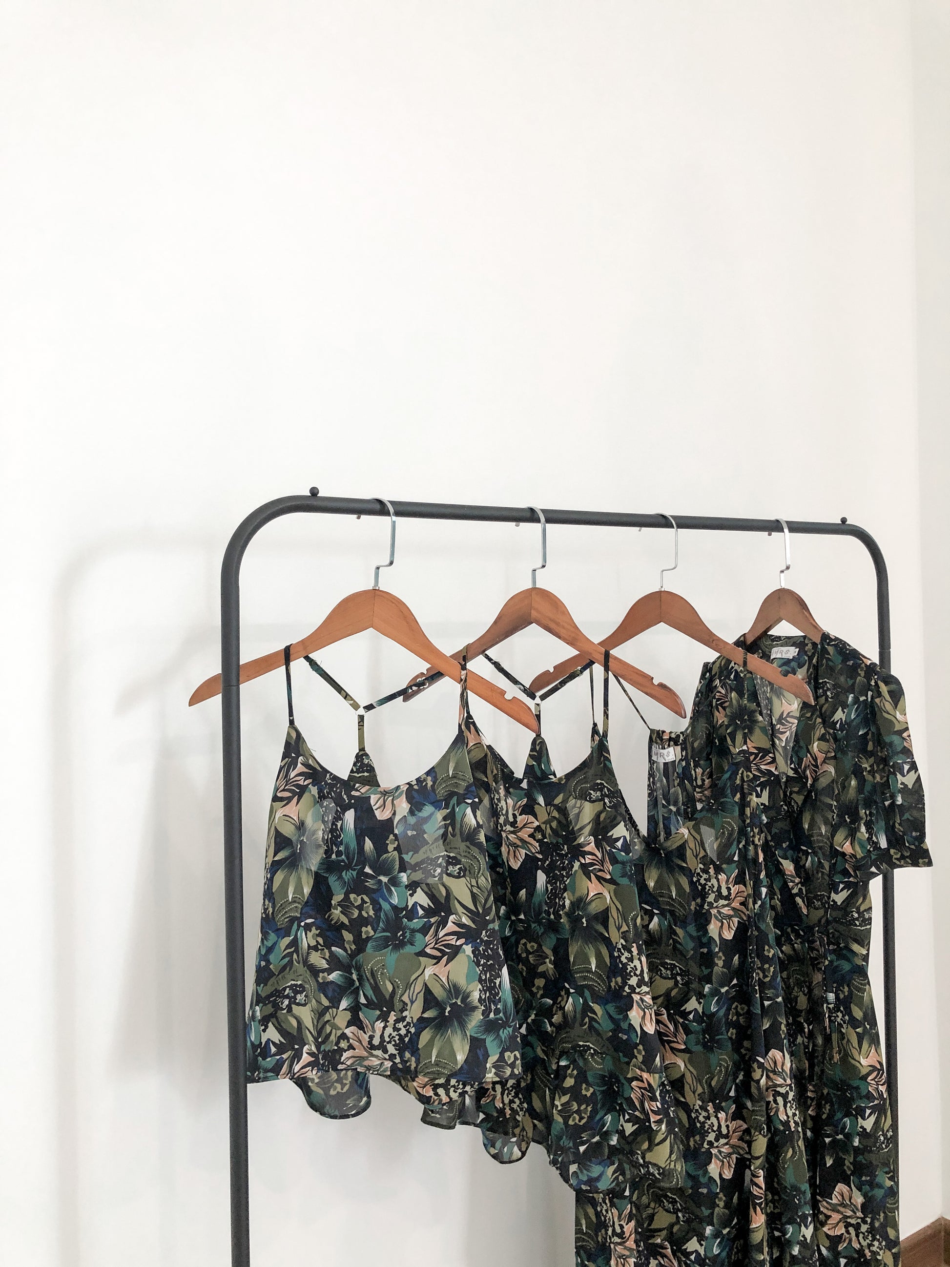 Areca Y-Ruffles Top - Floral