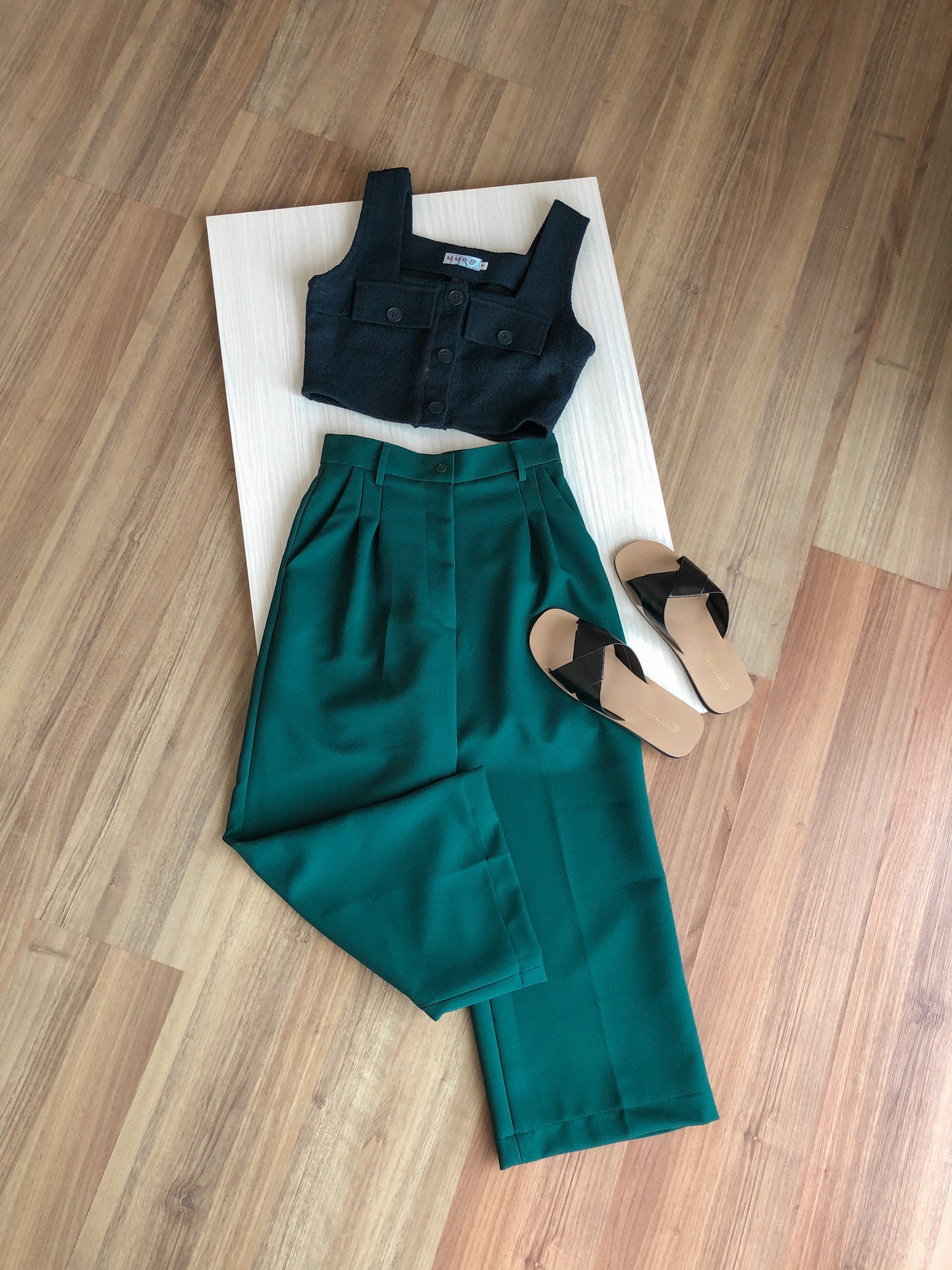 Alder Flap Pocket Cropped - Dark Navy