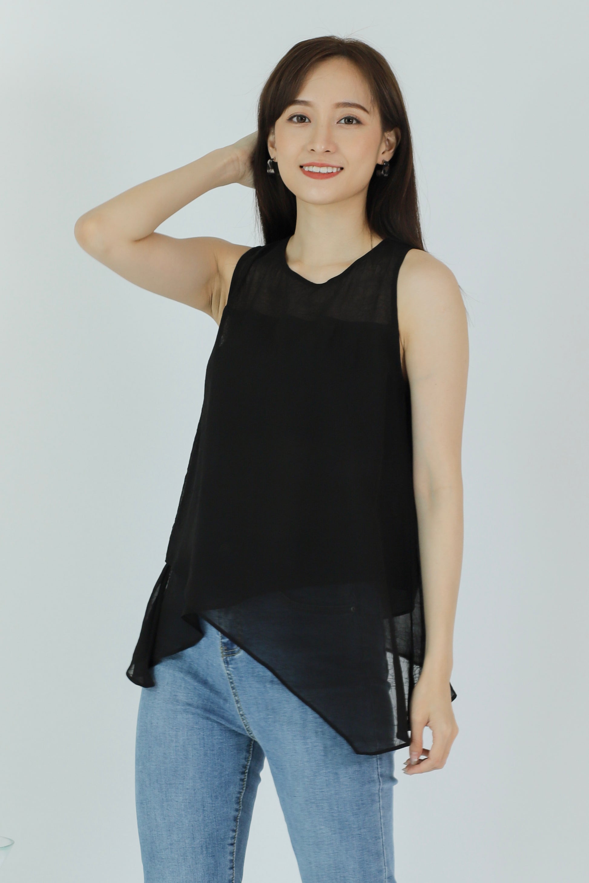 Aoife Asymmetric Hem Top - Black
