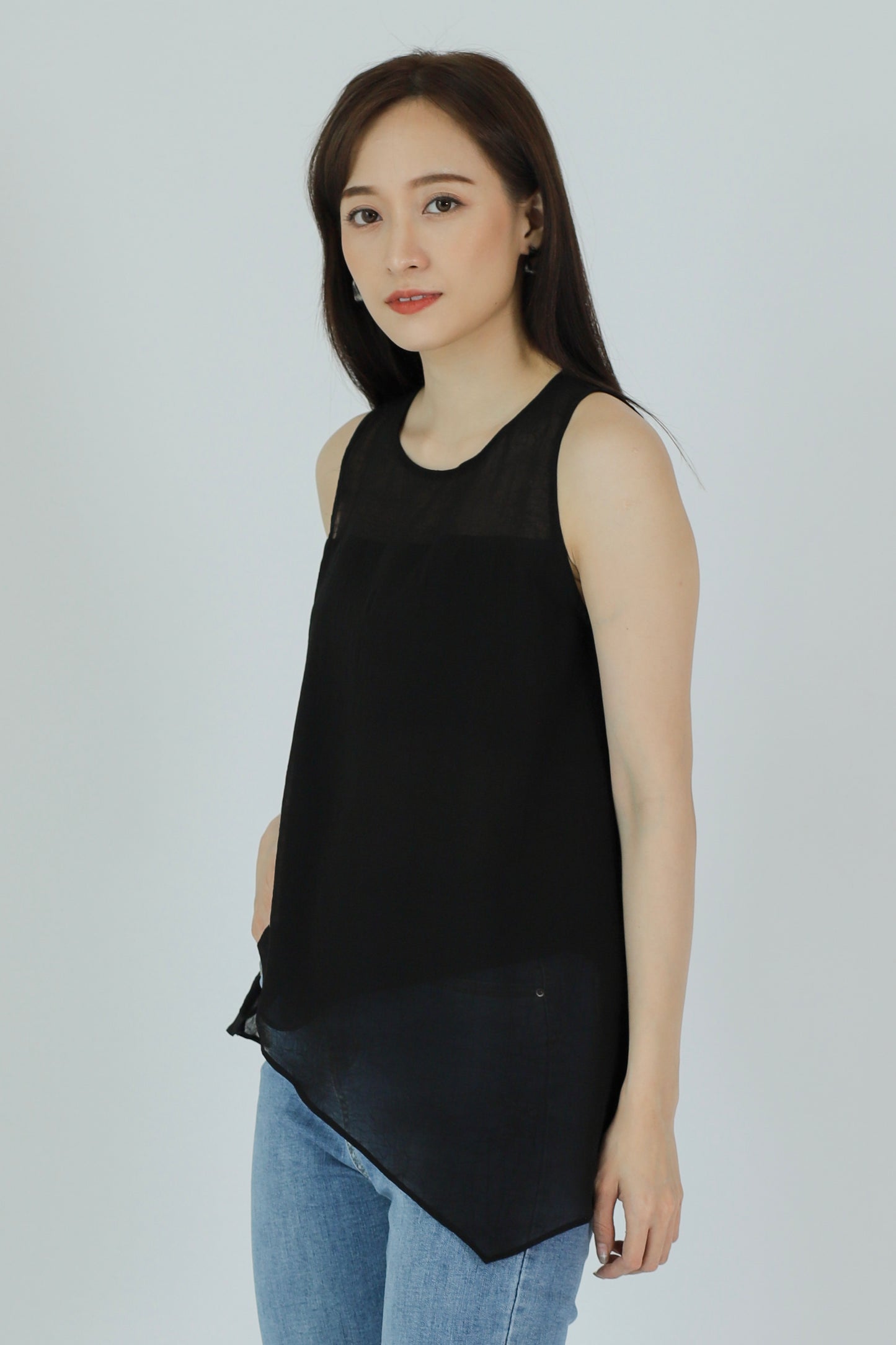 Aoife Asymmetric Hem Top - Black
