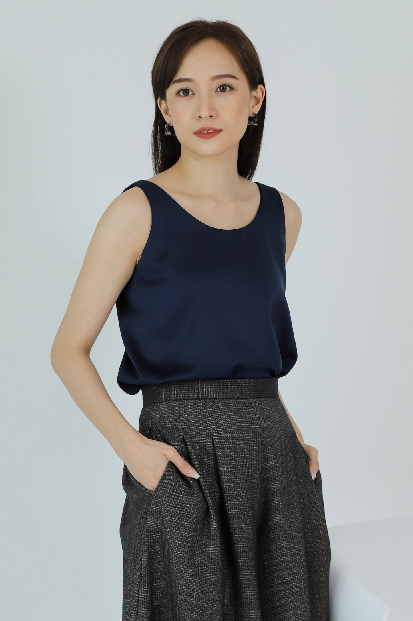 Zaira Scoop Neck Top - Navy