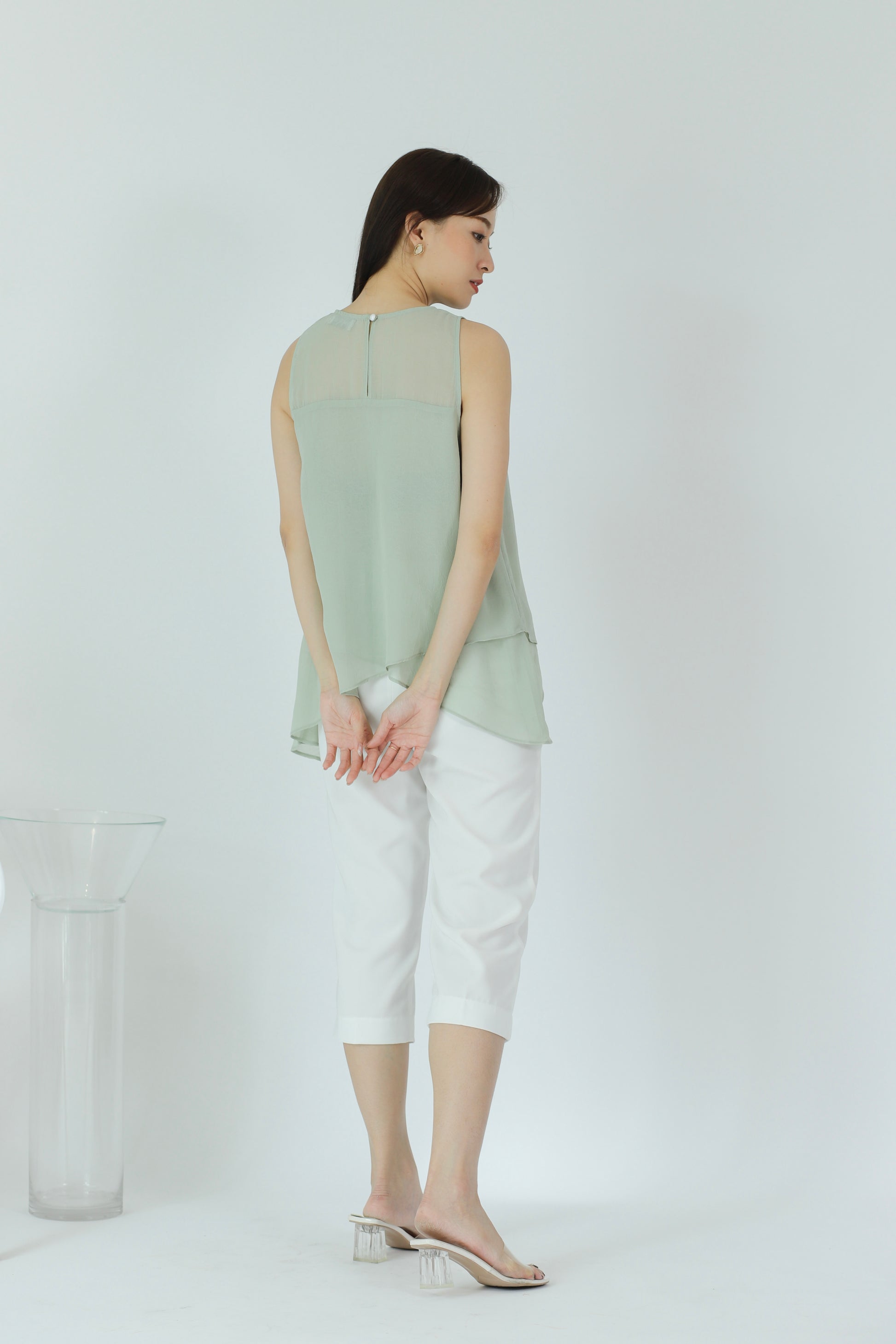 Aoife Asymmetric Hem Top - Sage
