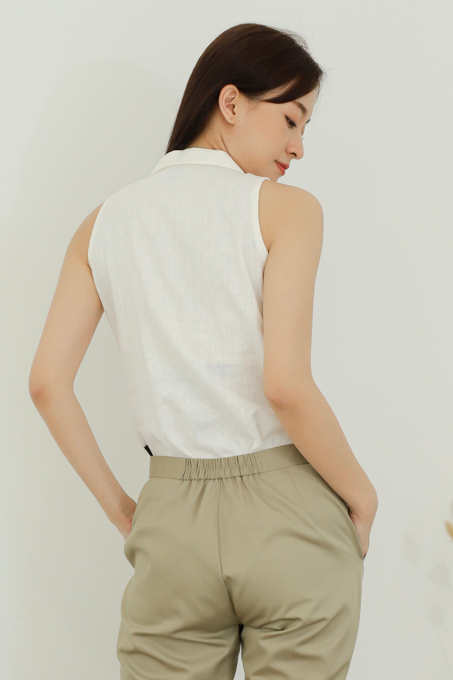 Eloise Zip Collar Blouse - White