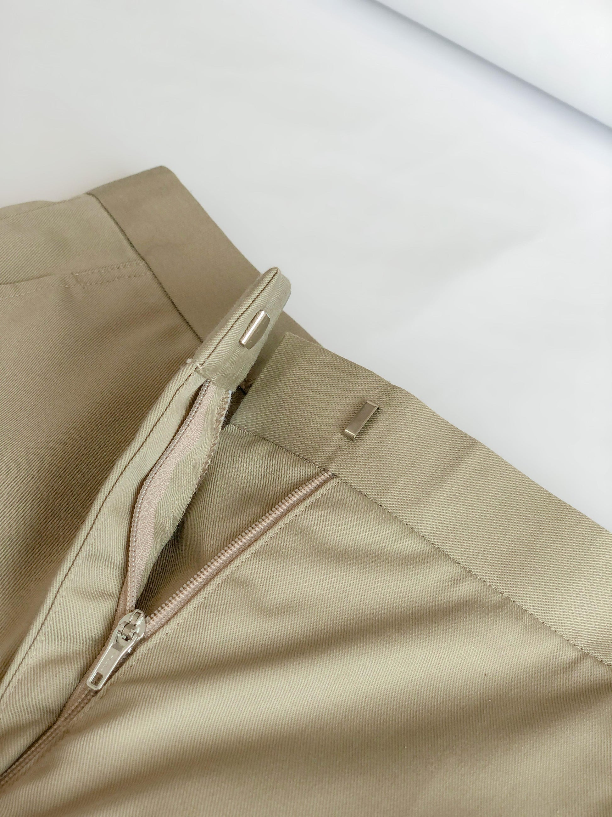 Aveline Cropped Trouser