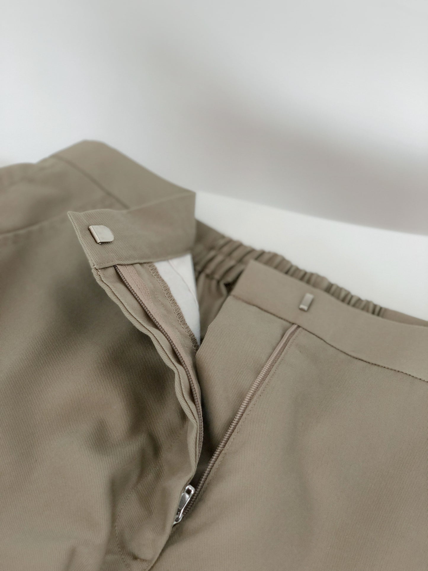 Aveline Cropped Trouser