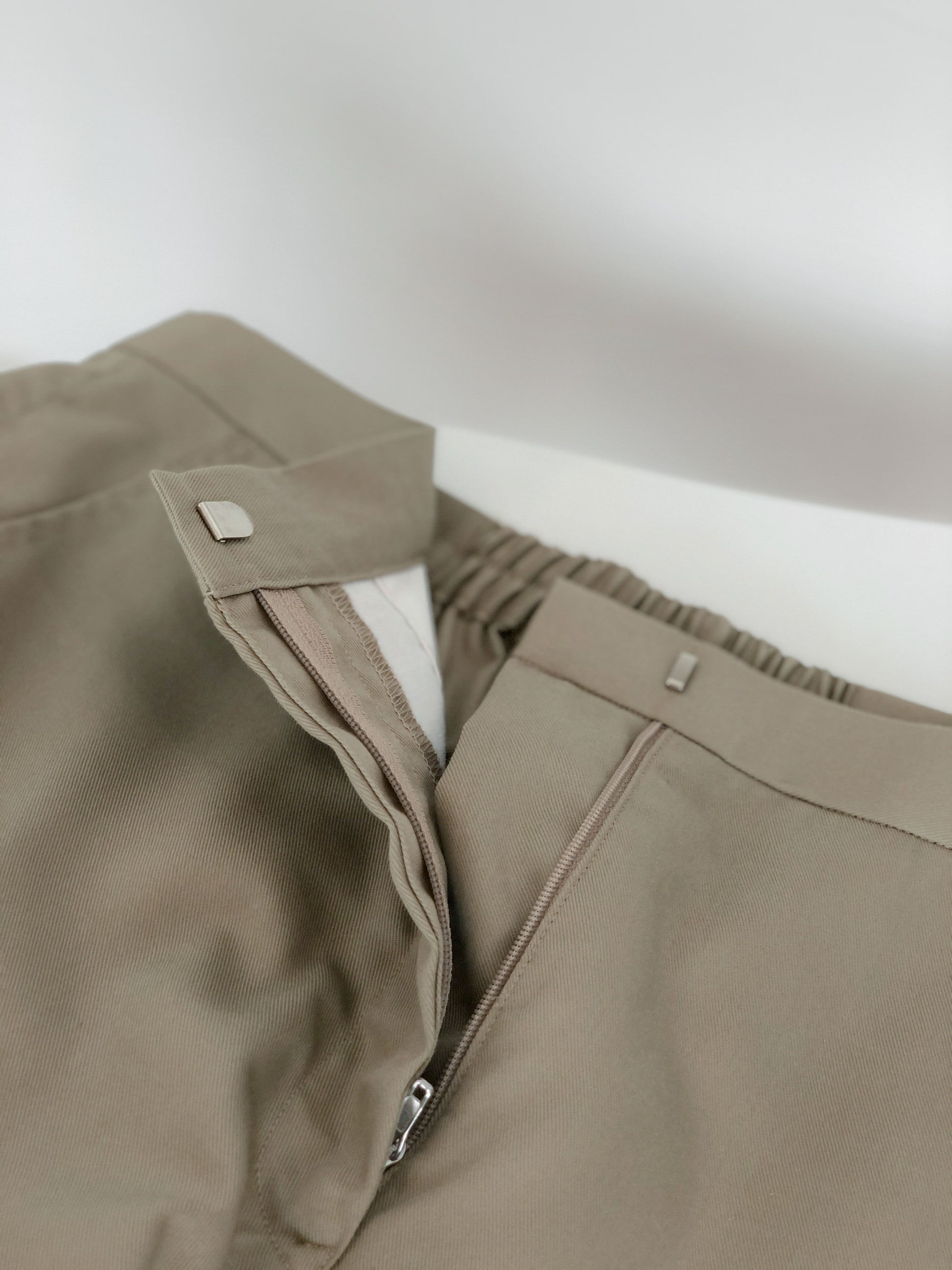 Aveline Cropped Trouser