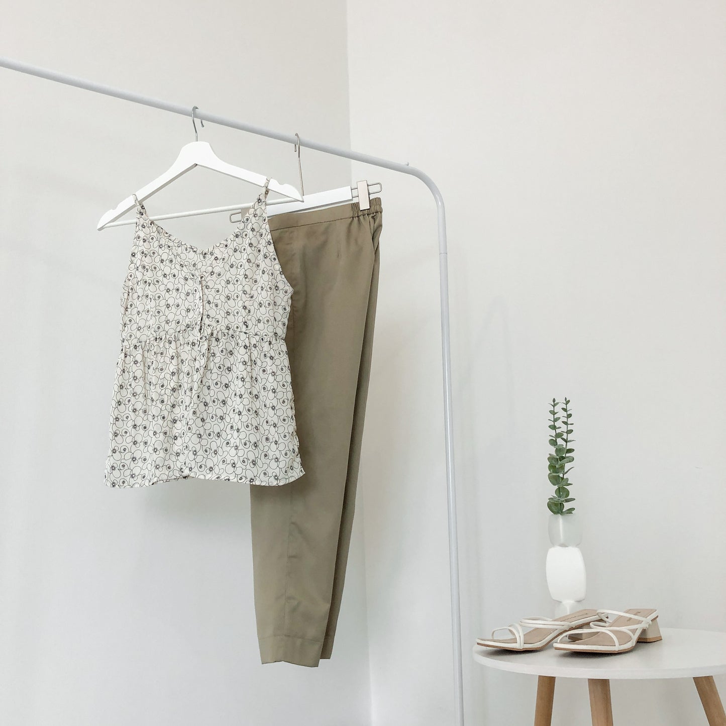 Aveline Cropped Trouser