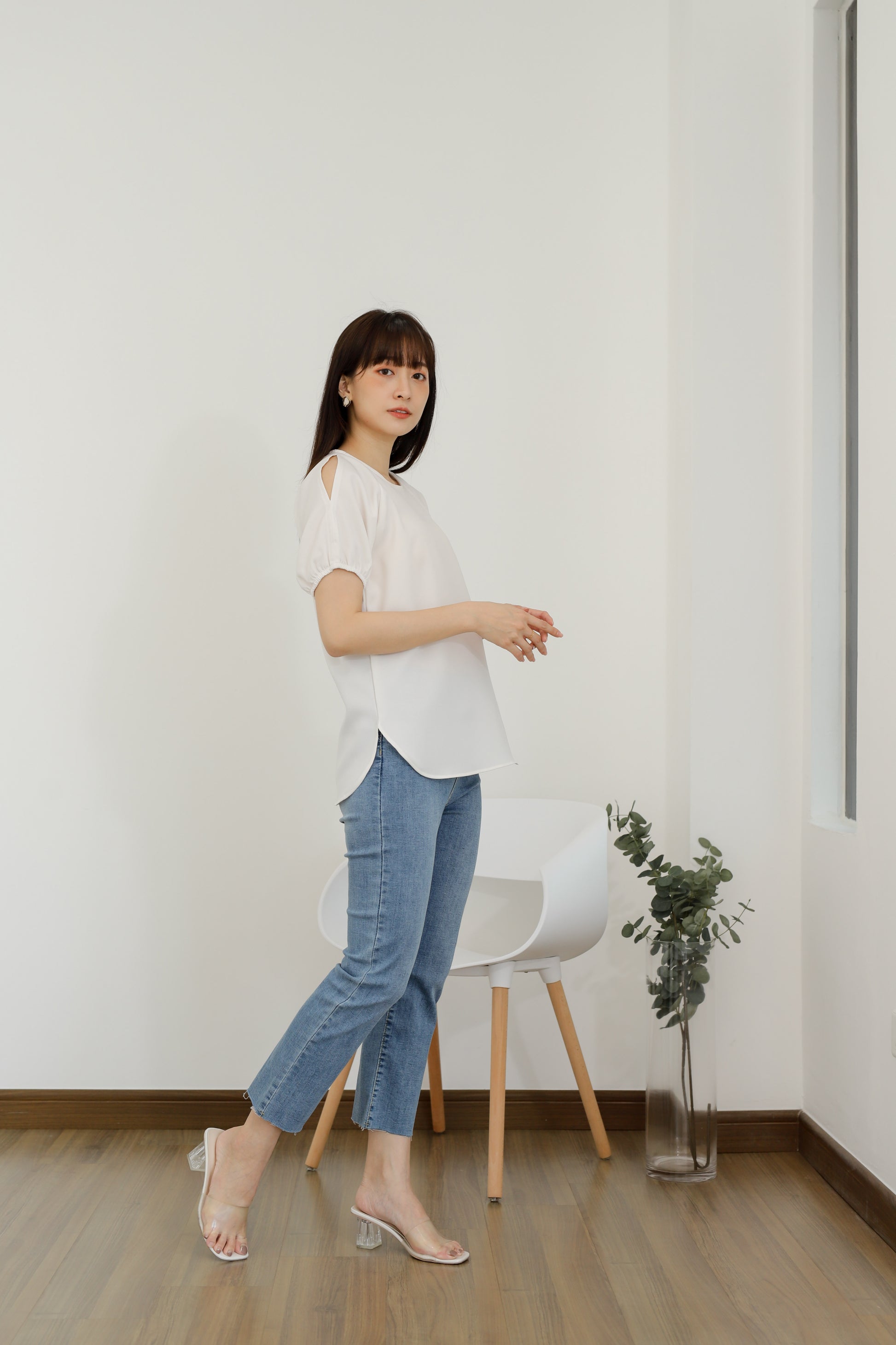Bevlyn Cold Shoulder Blouse - Ivory